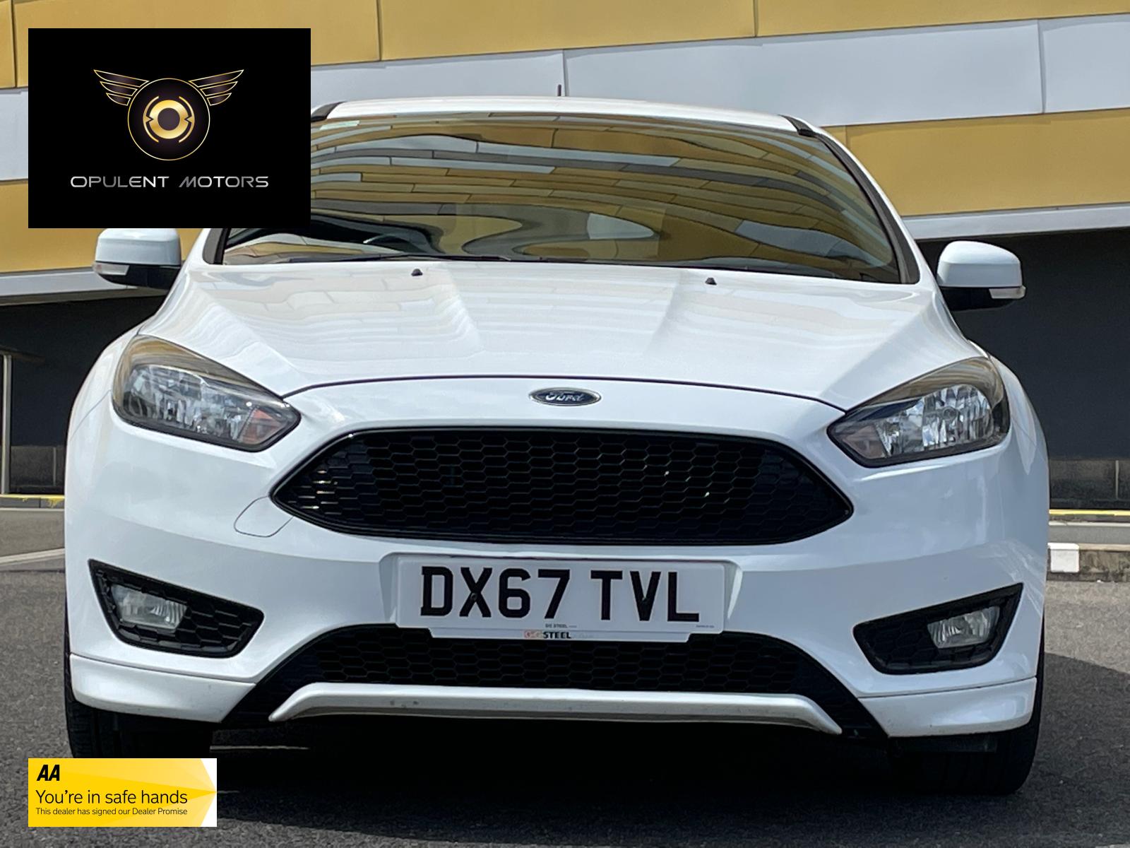 Ford Focus 1.5 TDCi ST-Line Hatchback 5dr Diesel Manual Euro 6 (s/s) (120 ps)