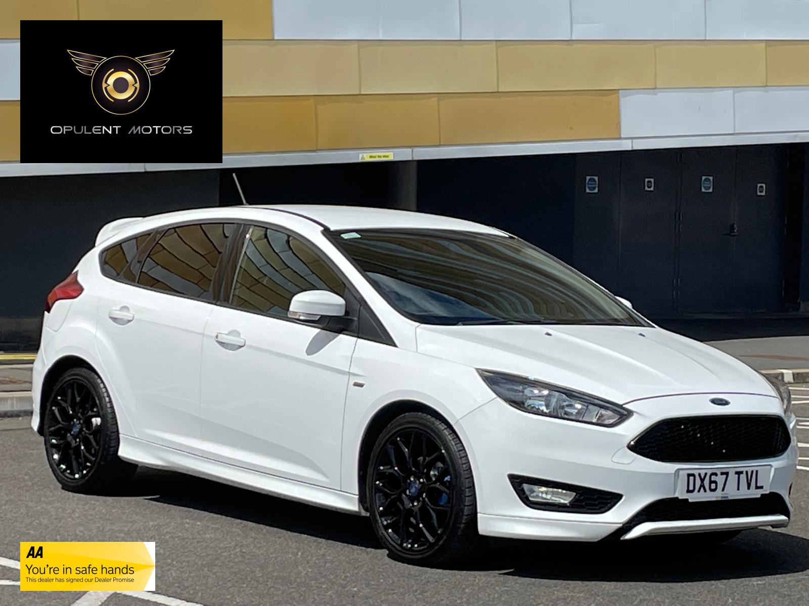 Ford Focus 1.5 TDCi ST-Line Hatchback 5dr Diesel Manual Euro 6 (s/s) (120 ps)