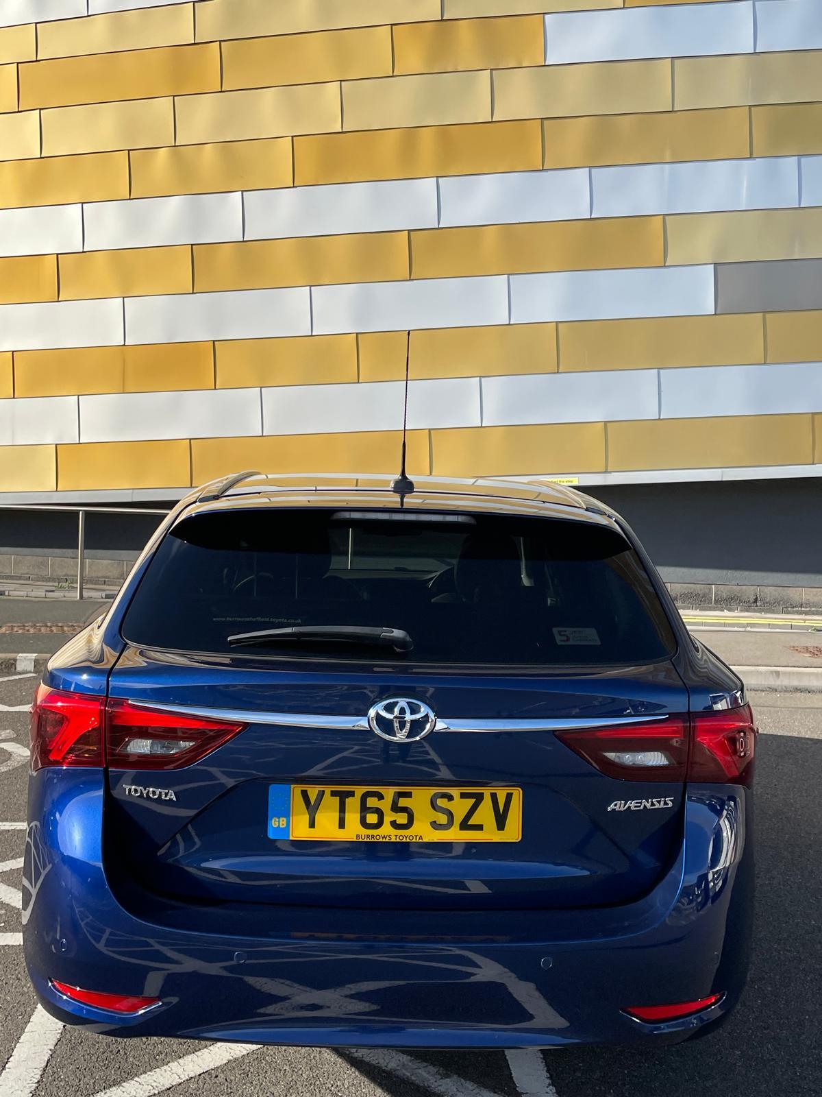 Toyota Avensis 2.0 D-4D Business Edition Plus Touring Sports 5dr Diesel Manual Euro 6 (s/s) (143 ps)