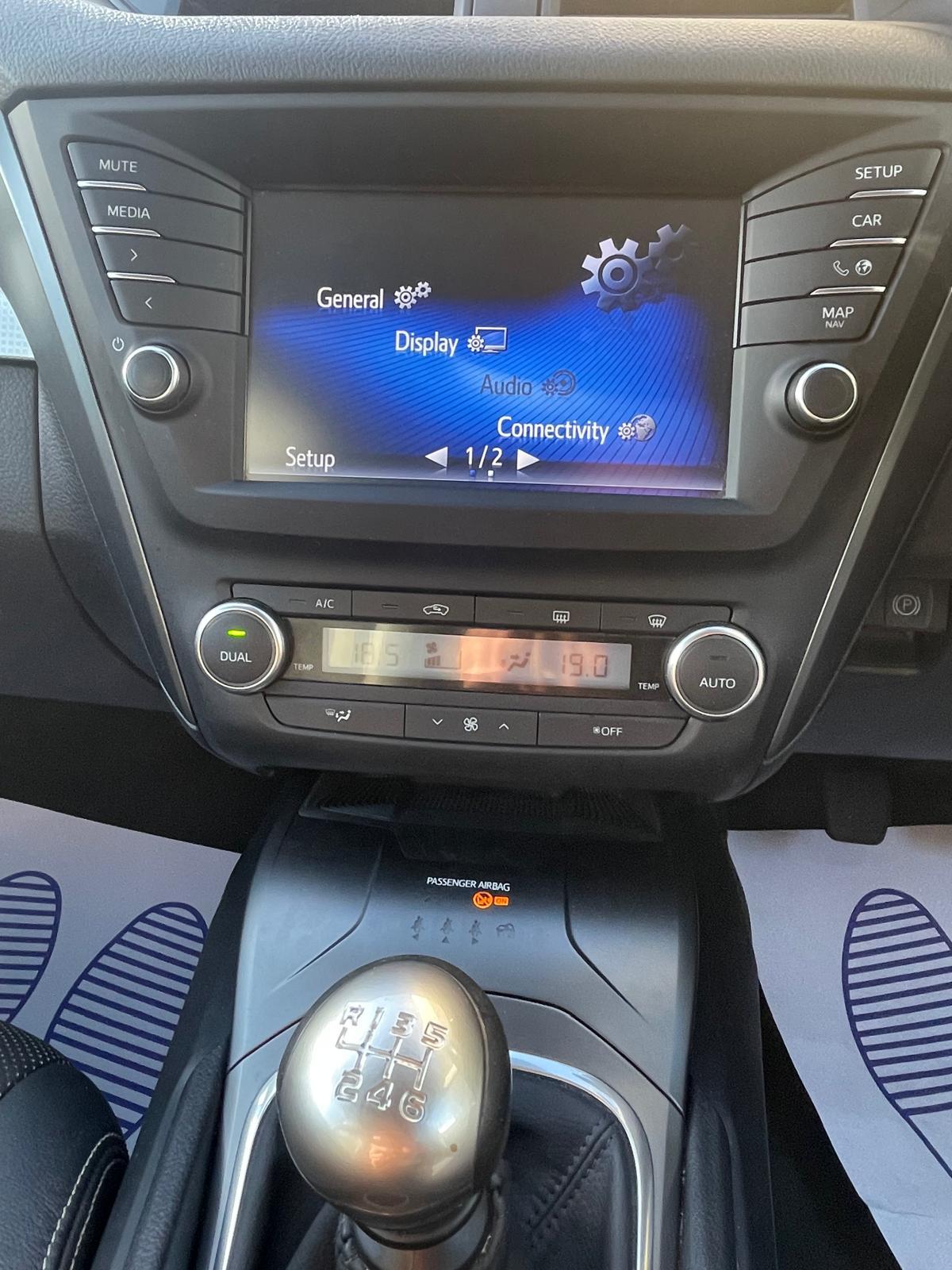 Toyota Avensis 2.0 D-4D Business Edition Plus Touring Sports 5dr Diesel Manual Euro 6 (s/s) (143 ps)