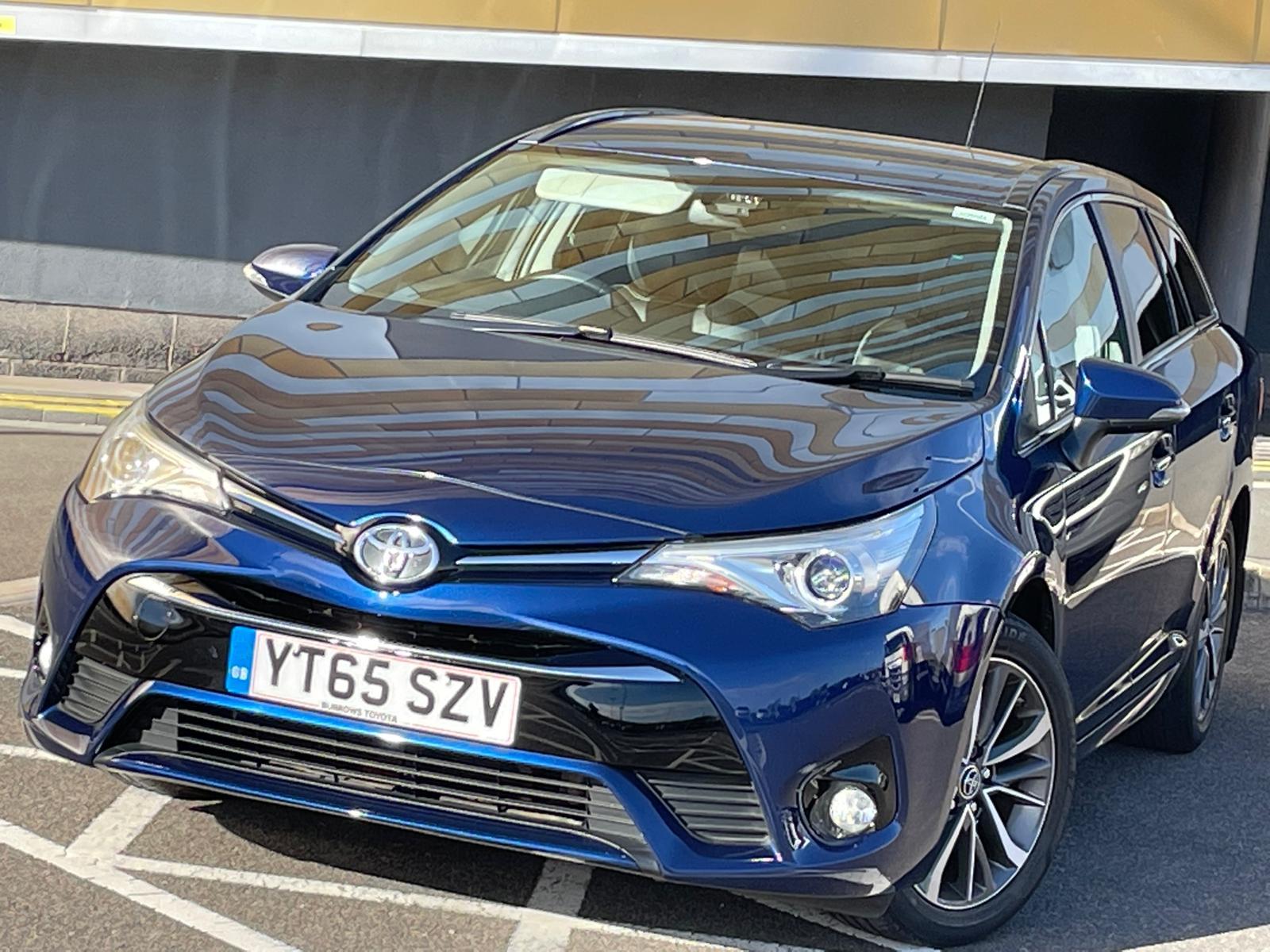 Toyota Avensis 2.0 D-4D Business Edition Plus Touring Sports 5dr Diesel Manual Euro 6 (s/s) (143 ps)