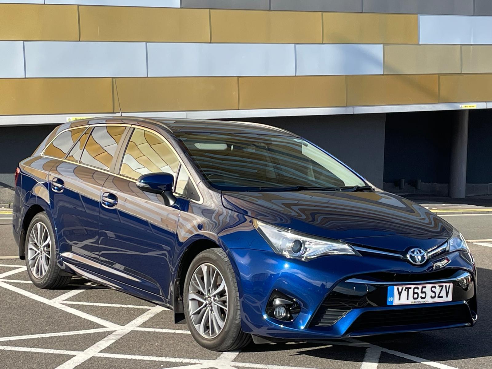 Toyota Avensis 2.0 D-4D Business Edition Plus Touring Sports 5dr Diesel Manual Euro 6 (s/s) (143 ps)