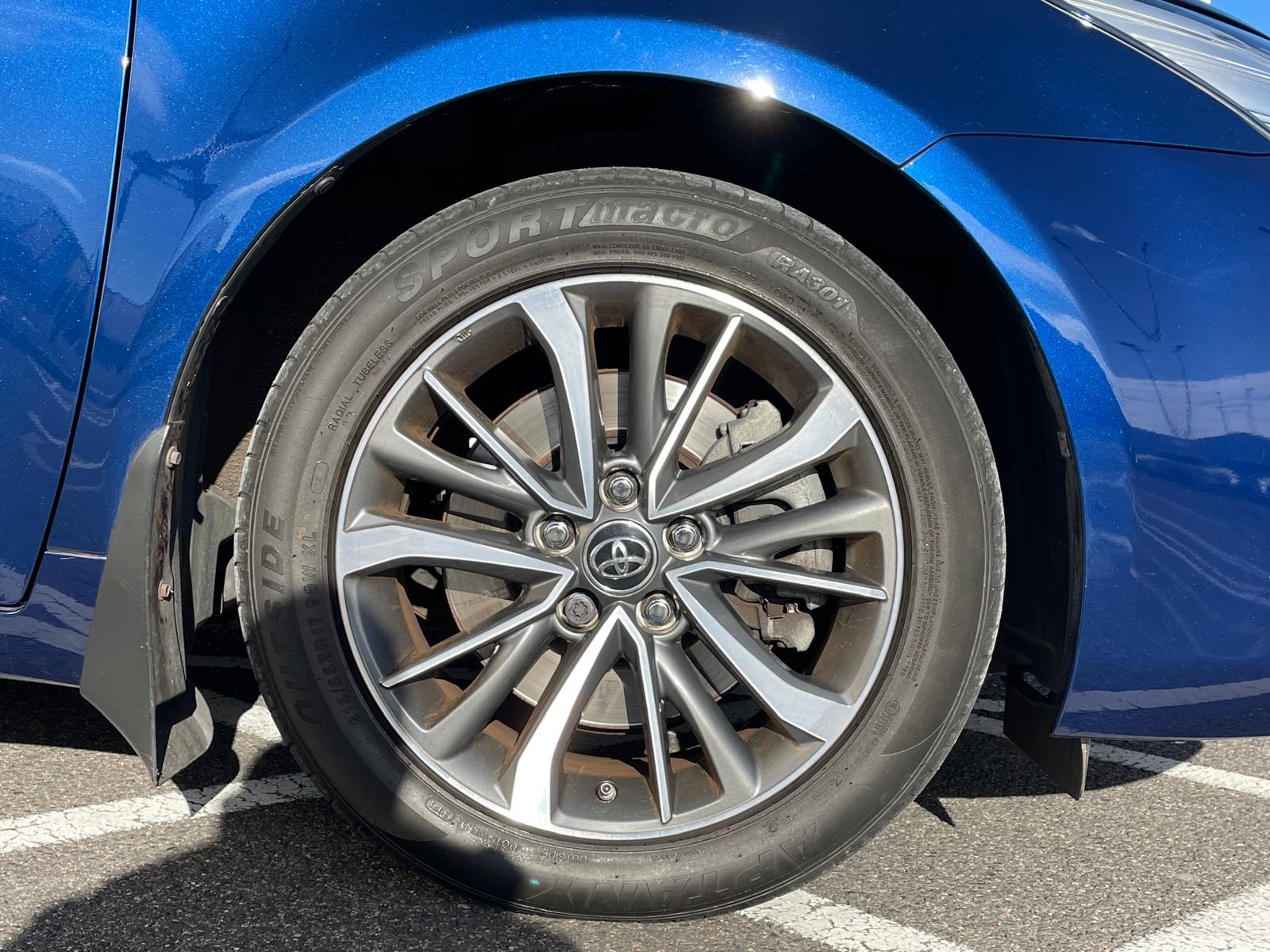 Toyota Avensis 2.0 D-4D Business Edition Plus Touring Sports 5dr Diesel Manual Euro 6 (s/s) (143 ps)