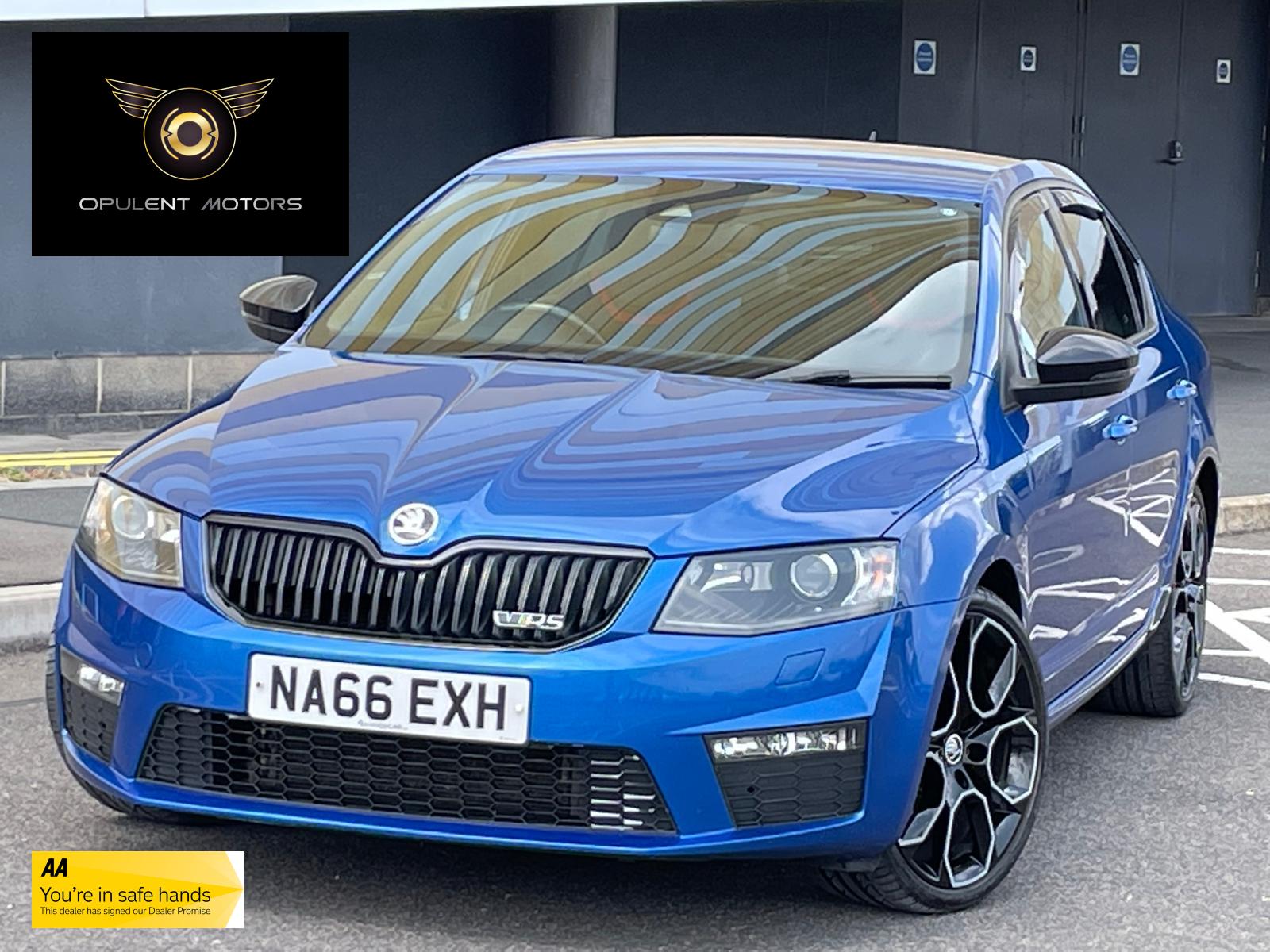 Skoda Octavia 2.0 TDI vRS Hatchback 5dr Diesel DSG 4WD Euro 6 (s/s) (184 ps)