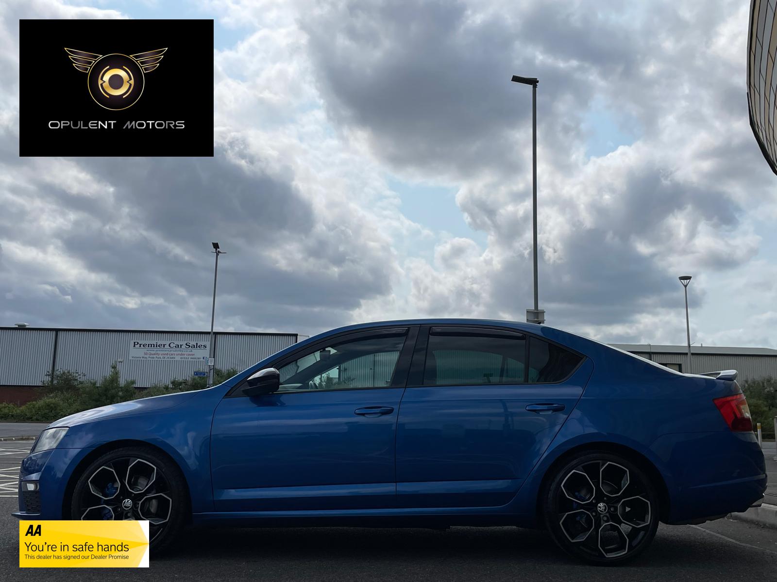 Skoda Octavia 2.0 TDI vRS Hatchback 5dr Diesel DSG 4WD Euro 6 (s/s) (184 ps)