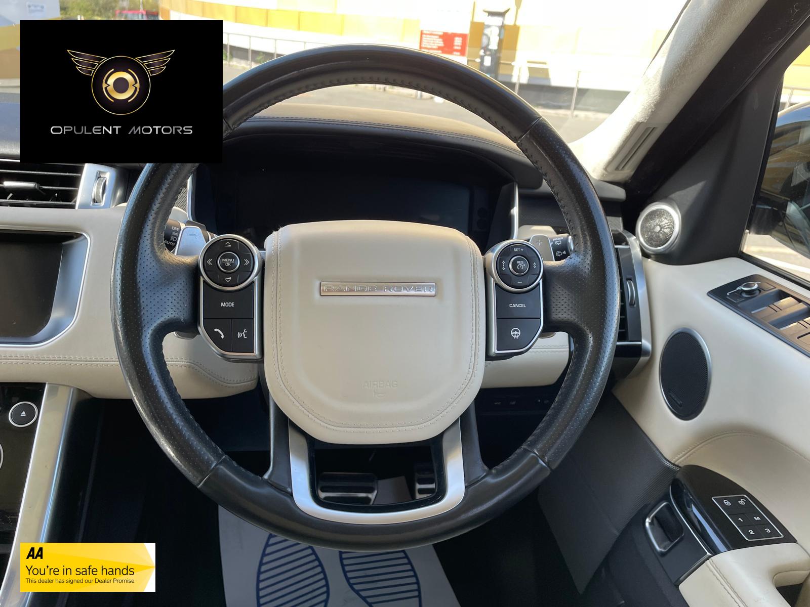 Land Rover Range Rover Sport 3.0 SD V6 Autobiography Dynamic SUV 5dr Diesel Auto 4WD Euro 6 (s/s) (306 ps)