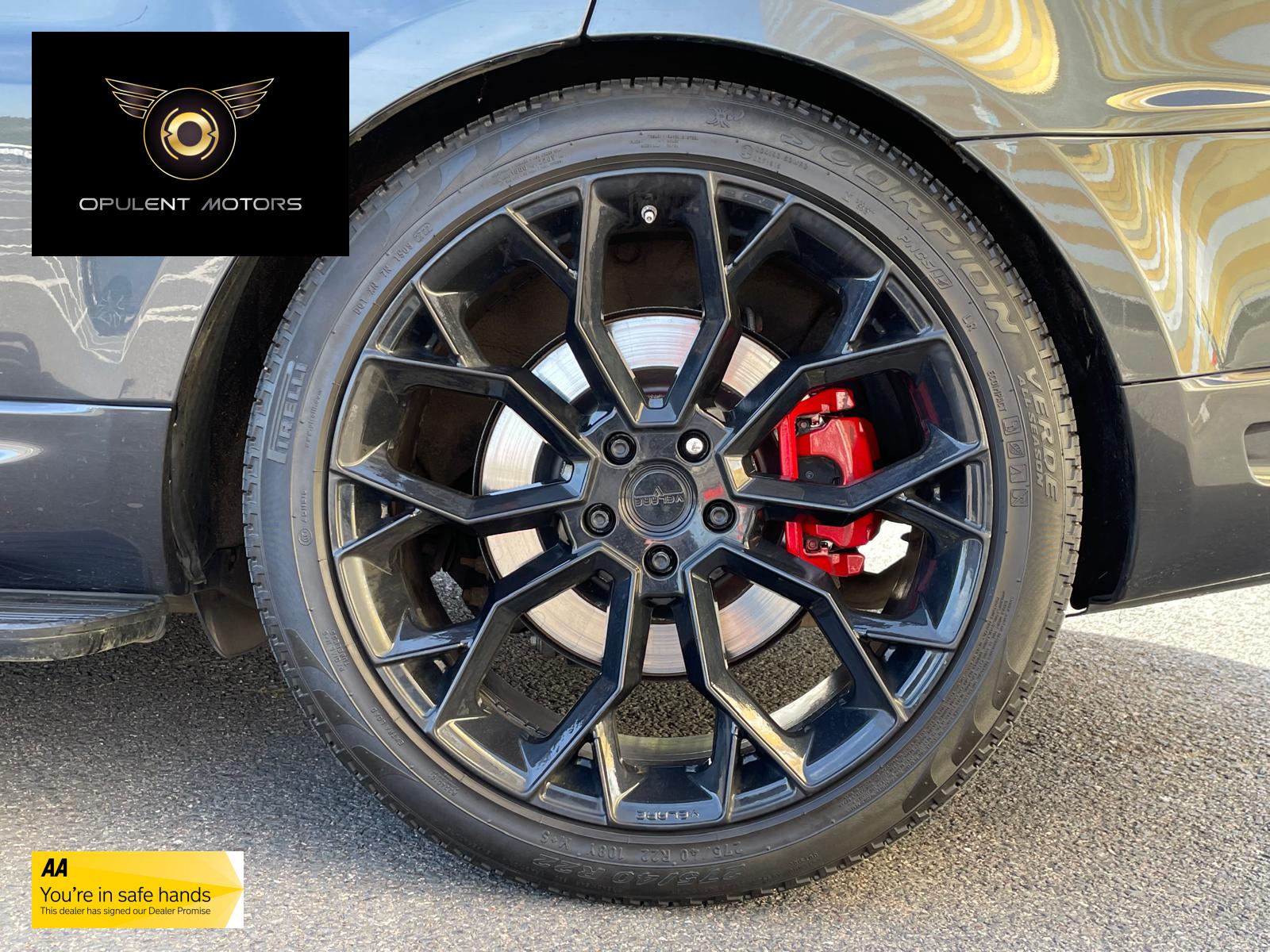 Land Rover Range Rover Sport 3.0 SD V6 Autobiography Dynamic SUV 5dr Diesel Auto 4WD Euro 6 (s/s) (306 ps)
