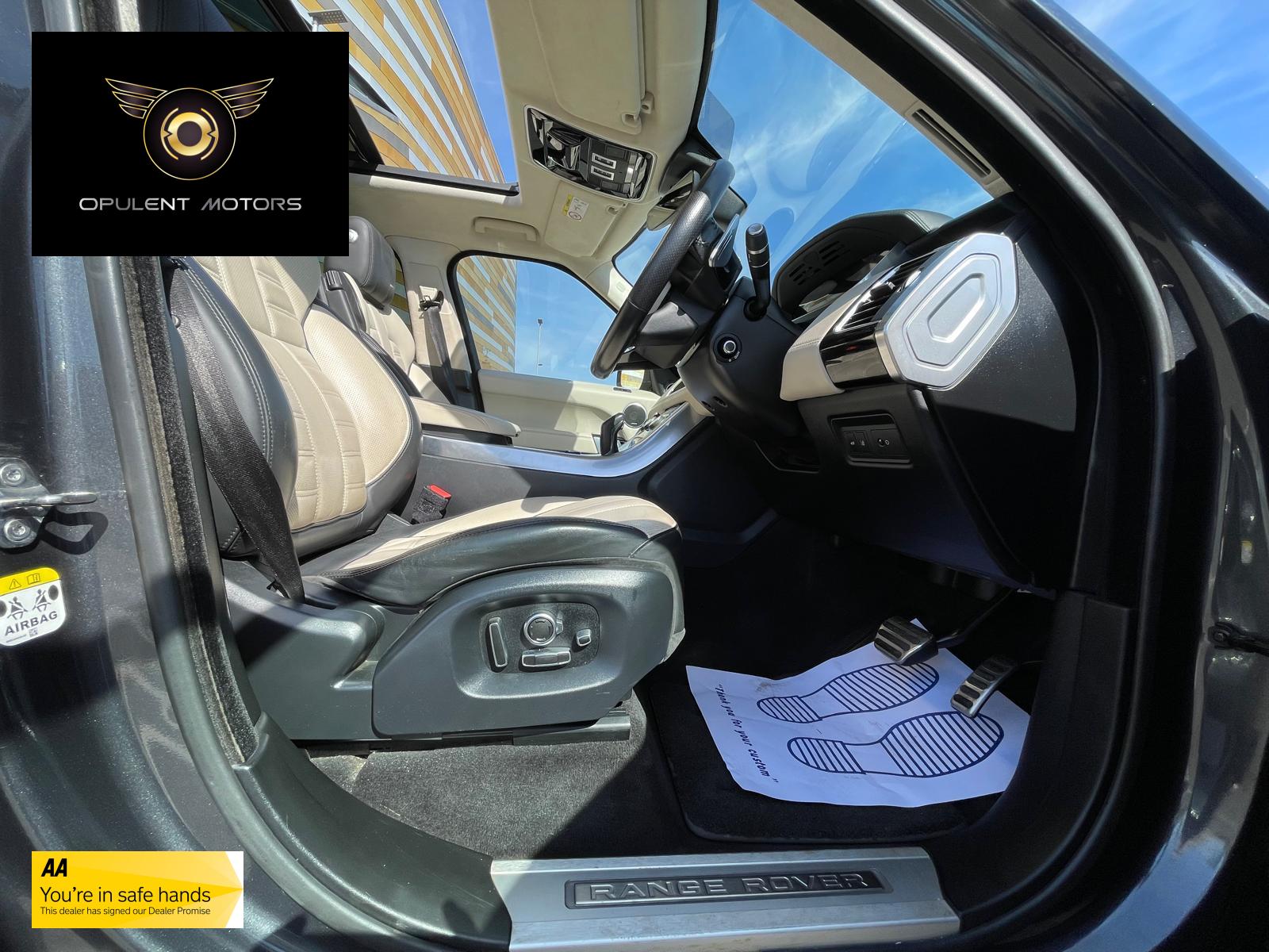 Land Rover Range Rover Sport 3.0 SD V6 Autobiography Dynamic SUV 5dr Diesel Auto 4WD Euro 6 (s/s) (306 ps)