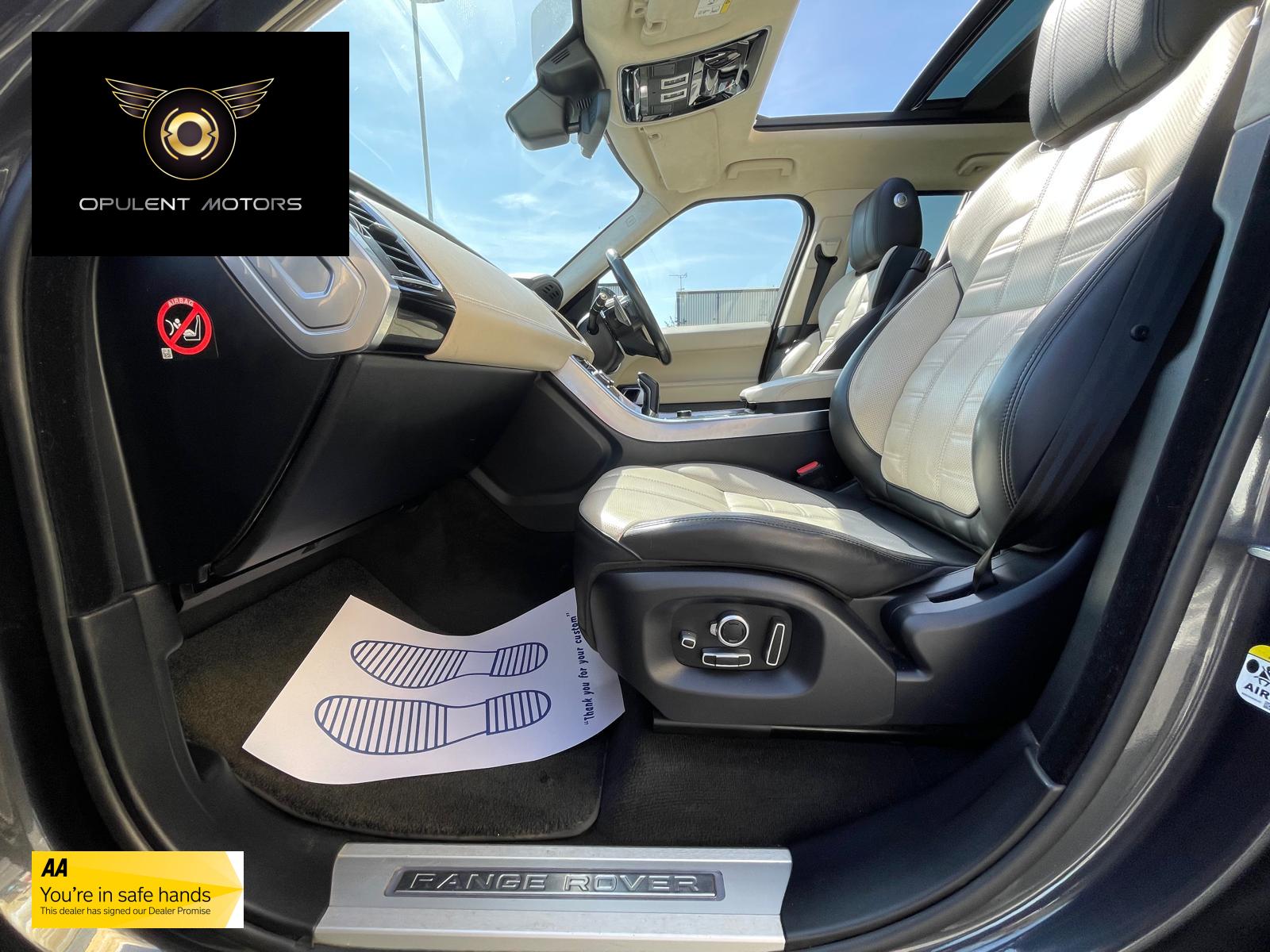 Land Rover Range Rover Sport 3.0 SD V6 Autobiography Dynamic SUV 5dr Diesel Auto 4WD Euro 6 (s/s) (306 ps)