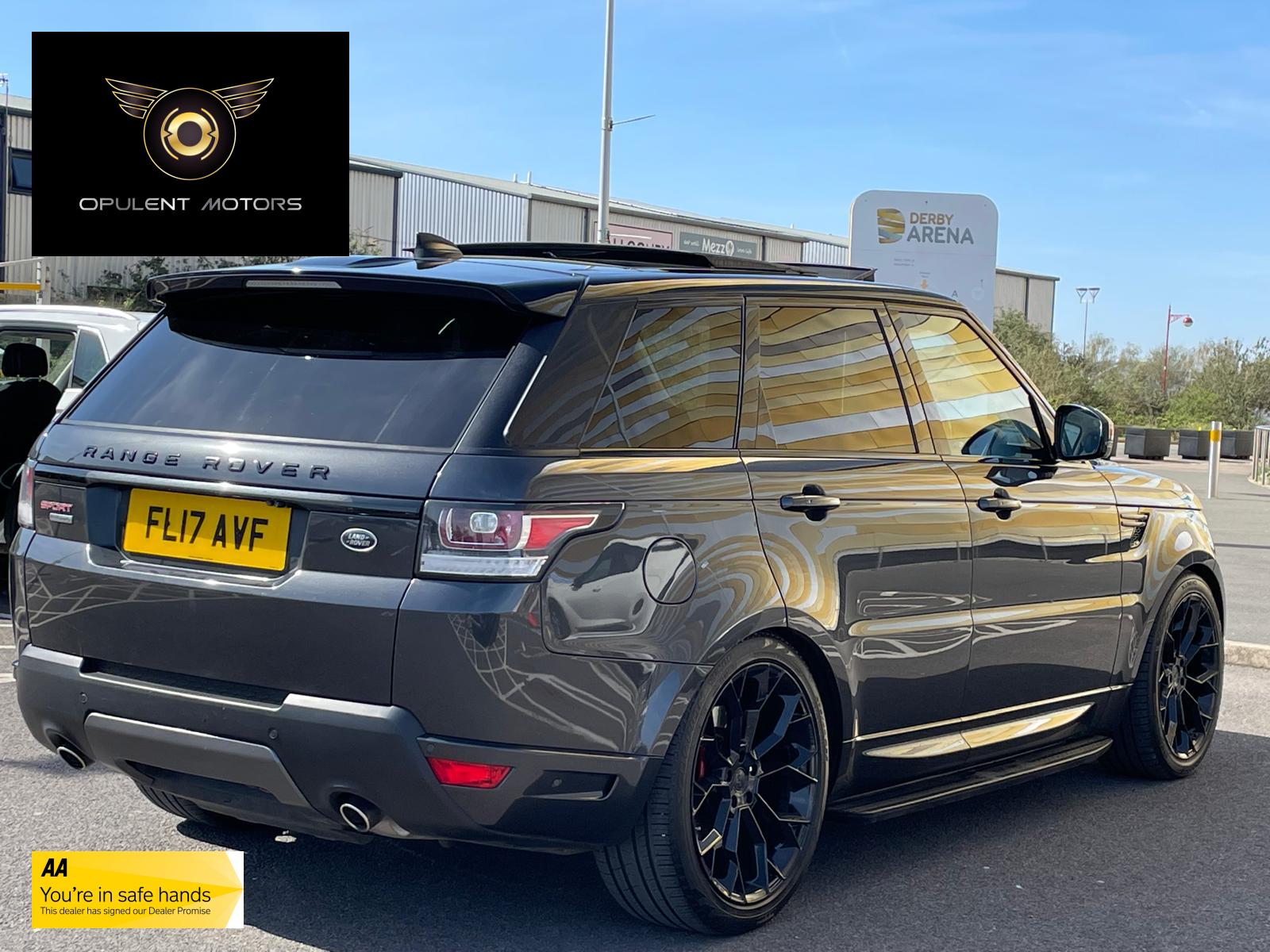 Land Rover Range Rover Sport 3.0 SD V6 Autobiography Dynamic SUV 5dr Diesel Auto 4WD Euro 6 (s/s) (306 ps)