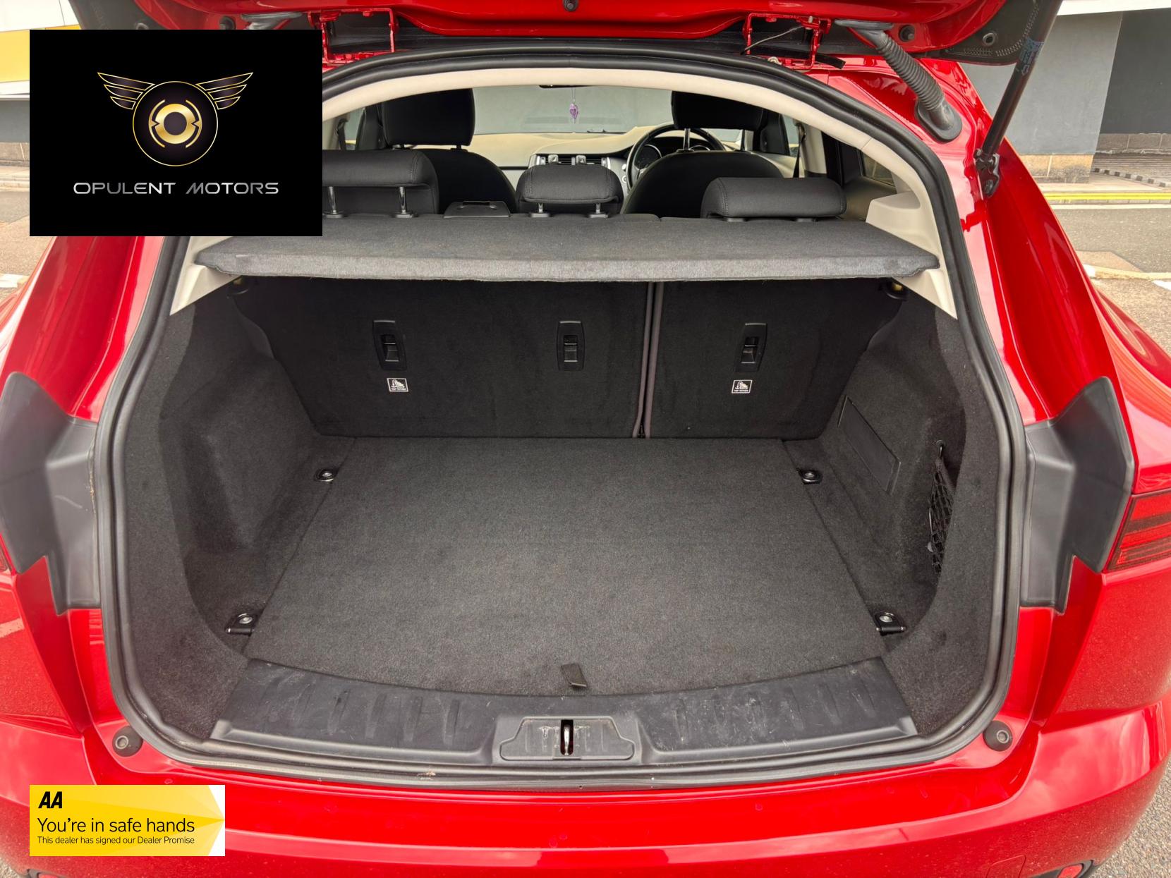 Jaguar E-PACE 2.0 D150 SUV 5dr Diesel Auto AWD Euro 6 (s/s) (150 ps)