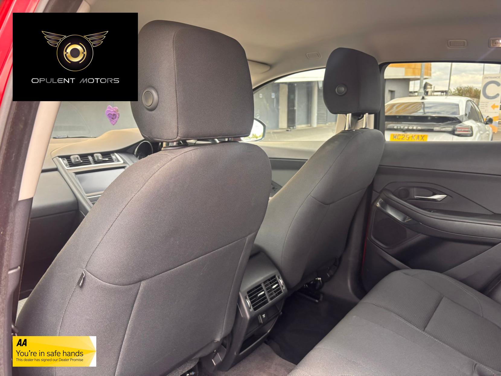 Jaguar E-PACE 2.0 D150 SUV 5dr Diesel Auto AWD Euro 6 (s/s) (150 ps)