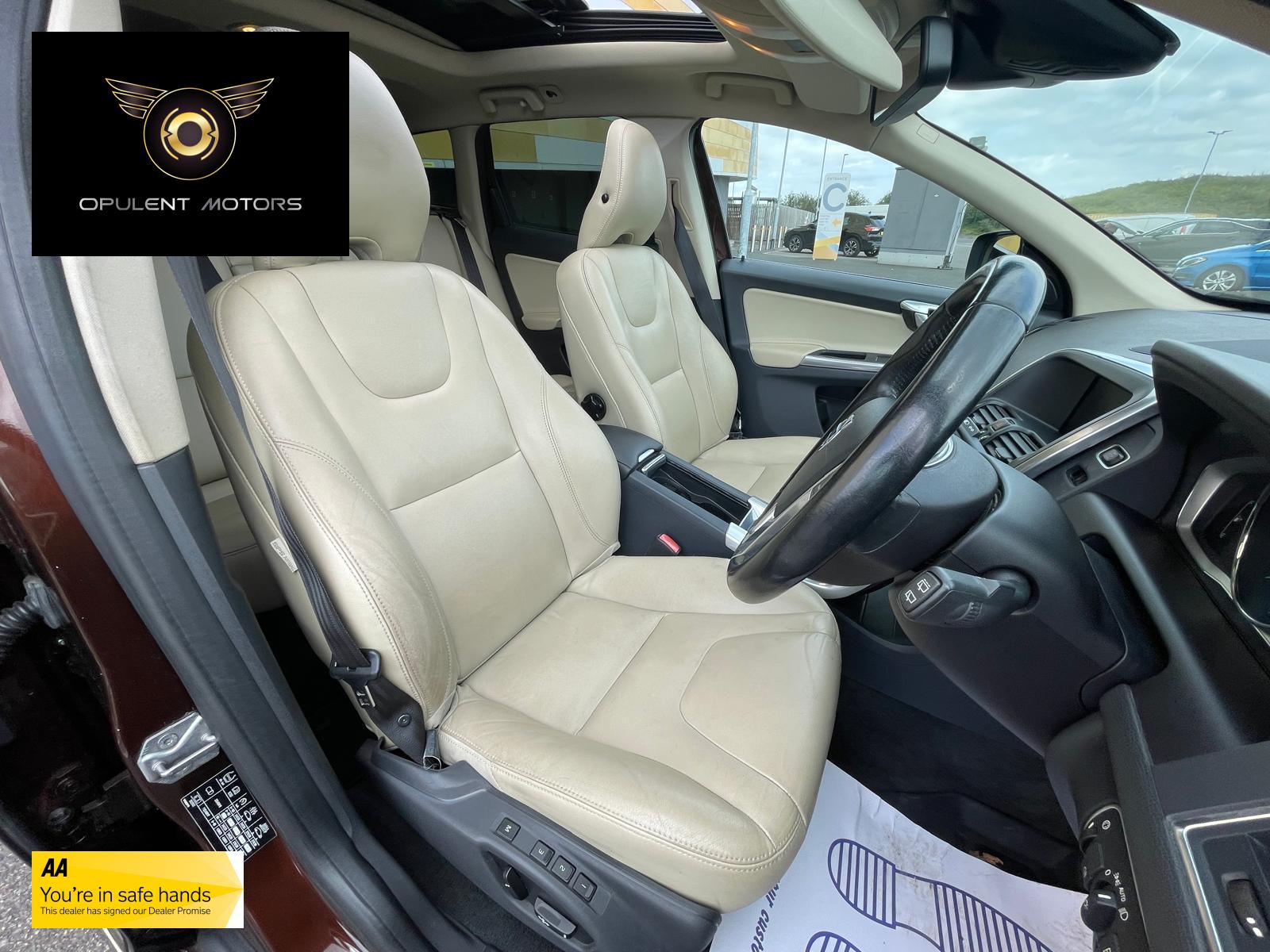Volvo XC60 2.4 D4 SE Lux Nav SUV 5dr Diesel Geartronic AWD Euro 5 (181 ps)