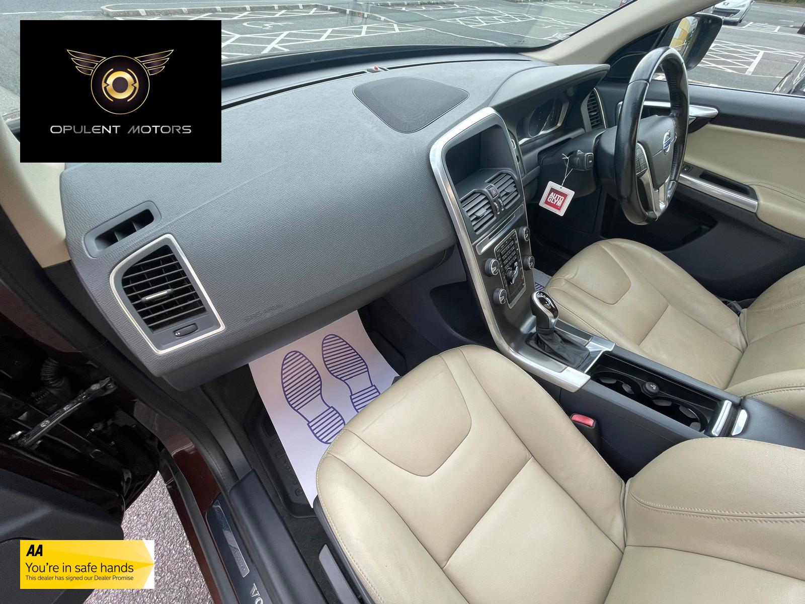 Volvo XC60 2.4 D4 SE Lux Nav SUV 5dr Diesel Geartronic AWD Euro 5 (181 ps)