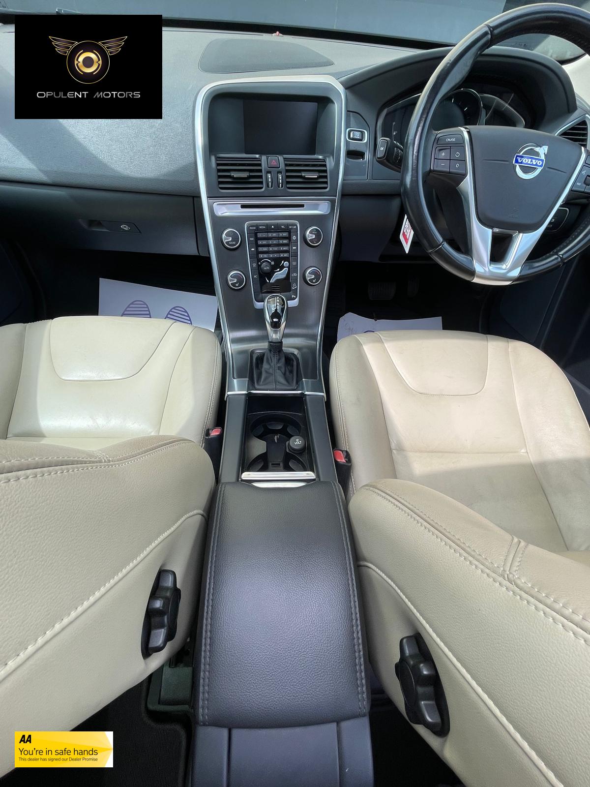 Volvo XC60 2.4 D4 SE Lux Nav SUV 5dr Diesel Geartronic AWD Euro 5 (181 ps)