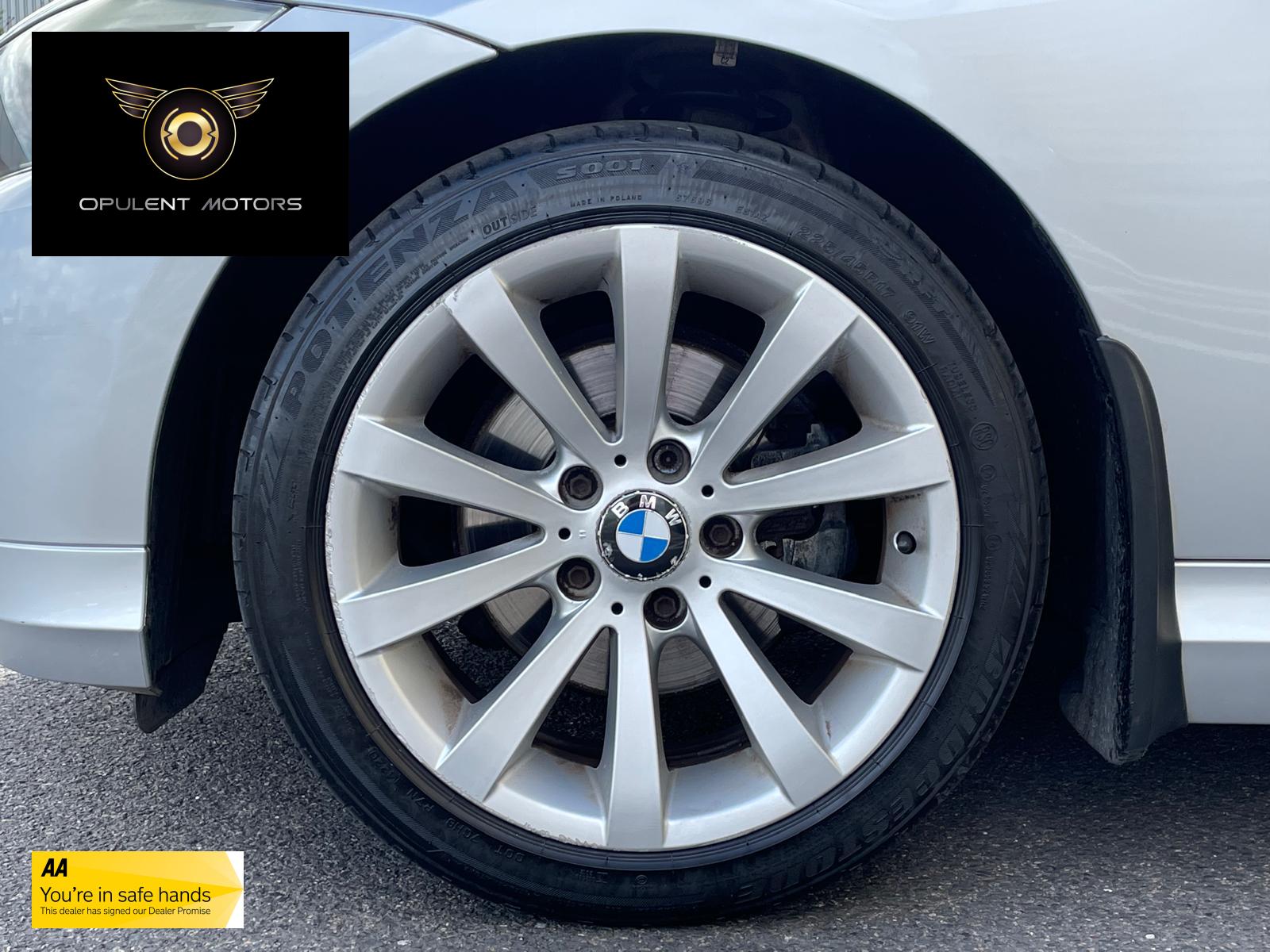 BMW 3 Series 2.0 318i SE Touring 5dr Petrol Manual Euro 5 (143 ps)