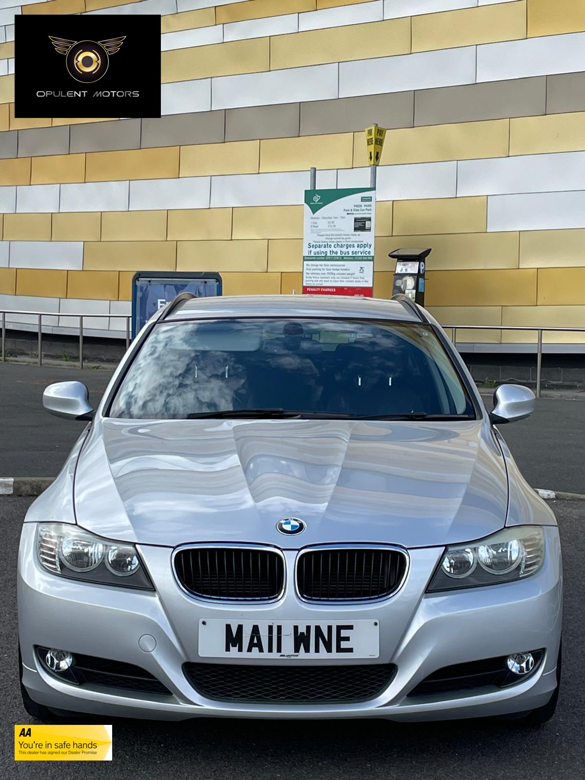 BMW 3 Series 2.0 318i SE Touring 5dr Petrol Manual Euro 5 (143 ps)