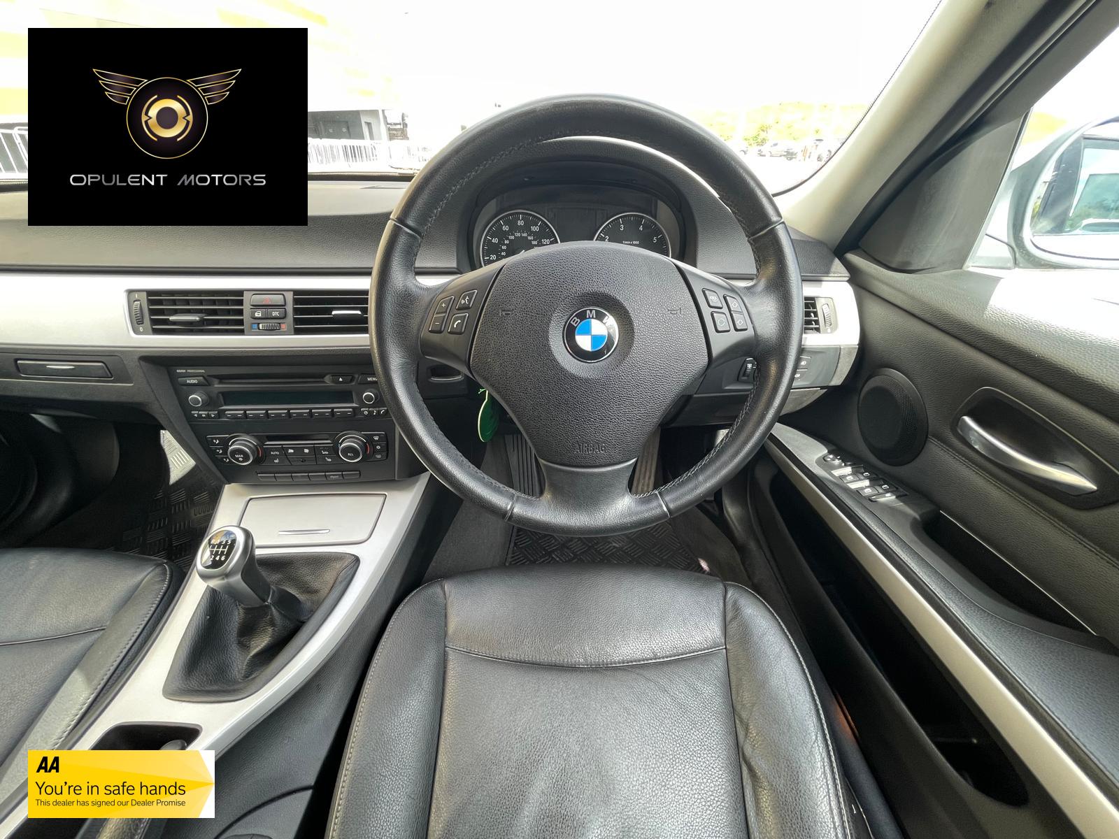 BMW 3 Series 2.0 318i SE Touring 5dr Petrol Manual Euro 5 (143 ps)