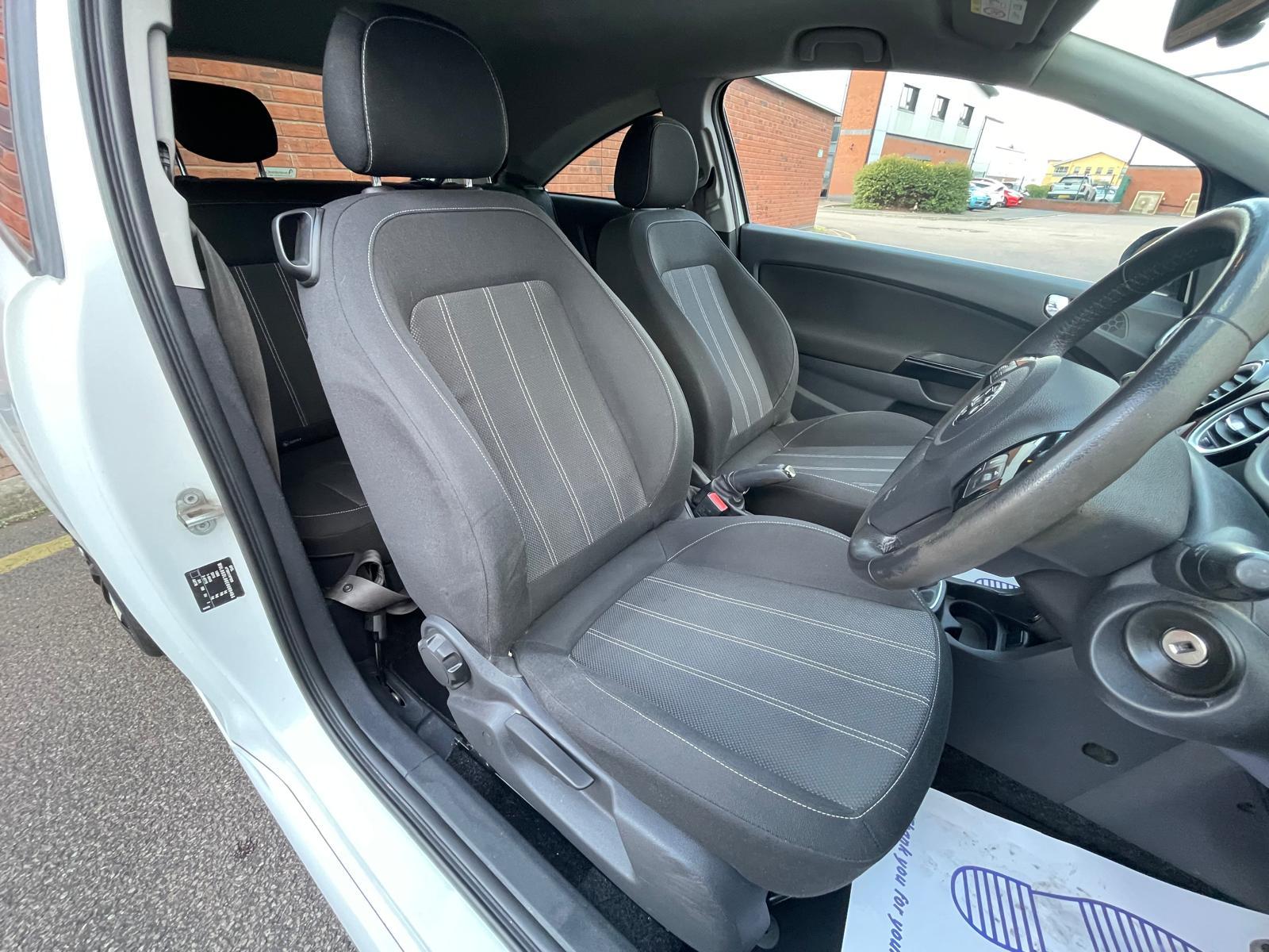 Vauxhall Corsa 1.2 16V Limited Edition Hatchback 3dr Petrol Manual Euro 5 (85 ps)