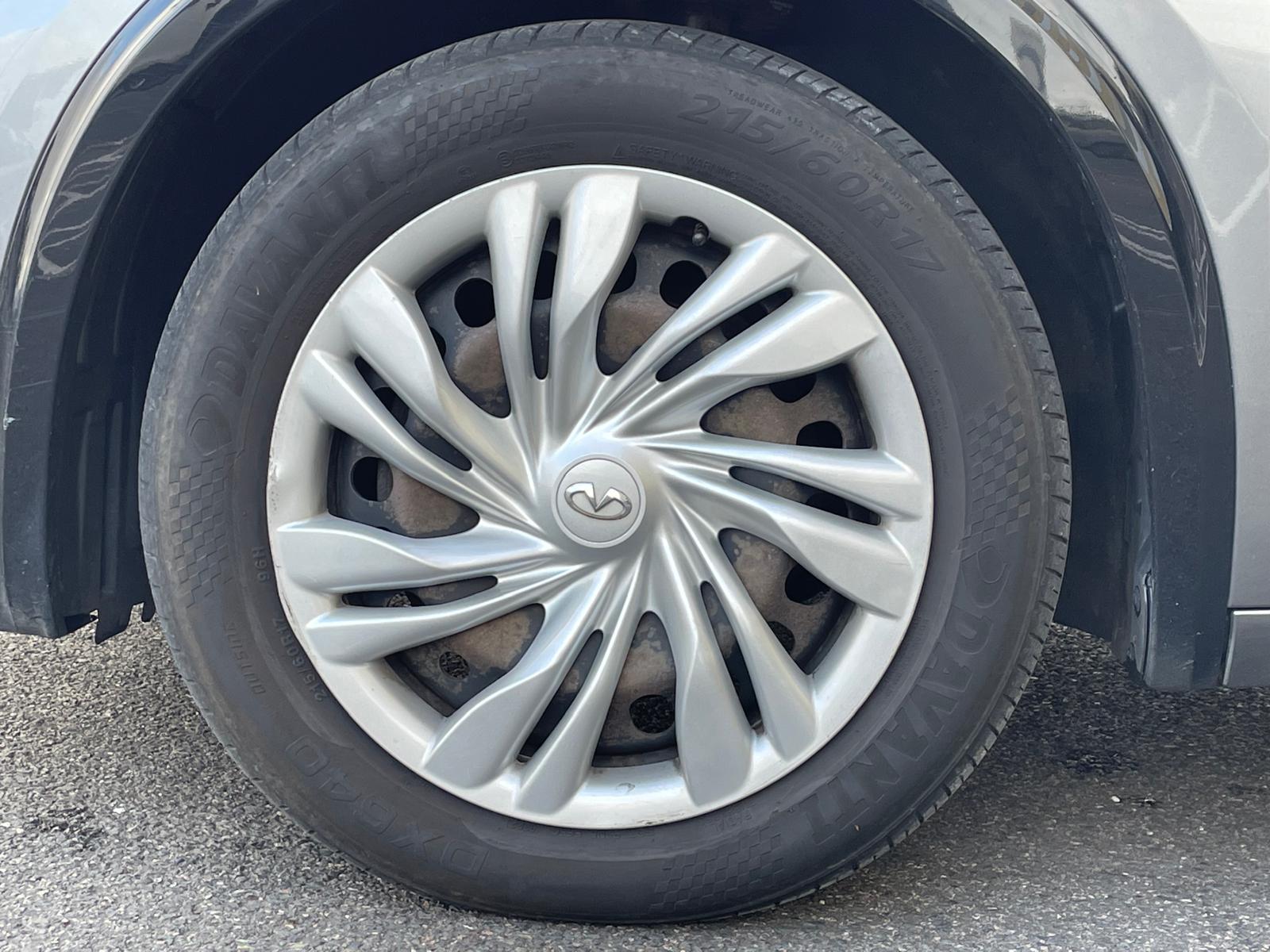 Infiniti Q30 1.5d SE Hatchback 5dr Diesel Manual Euro 6 (s/s) (109 ps)