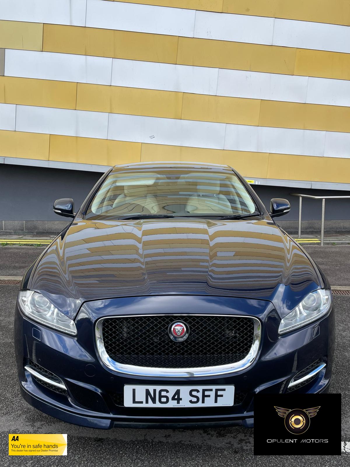 Jaguar XJ 3.0d V6 Portfolio Saloon 4dr Diesel Auto Euro 5 (s/s) (275 ps)