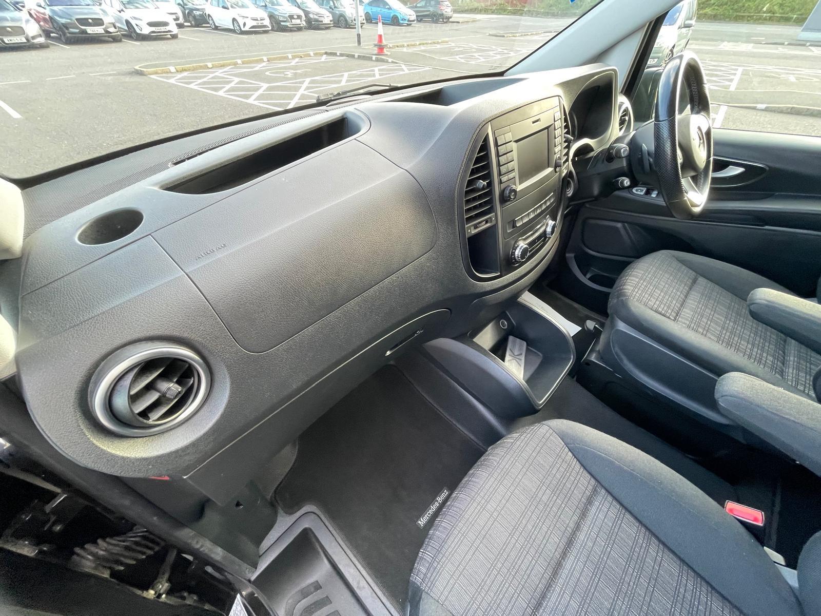 Mercedes-Benz Vito 2.1 119 CDI BlueTEC Crew Van Double Cab 5dr Diesel G-Tronic+ RWD L3 Euro 6 (s/s) (XLWB) (190 ps)