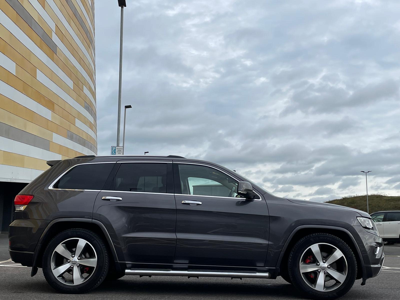 Jeep Grand Cherokee 3.0 V6 CRD Overland SUV 5dr Diesel Auto 4WD Euro 6 (247 bhp)