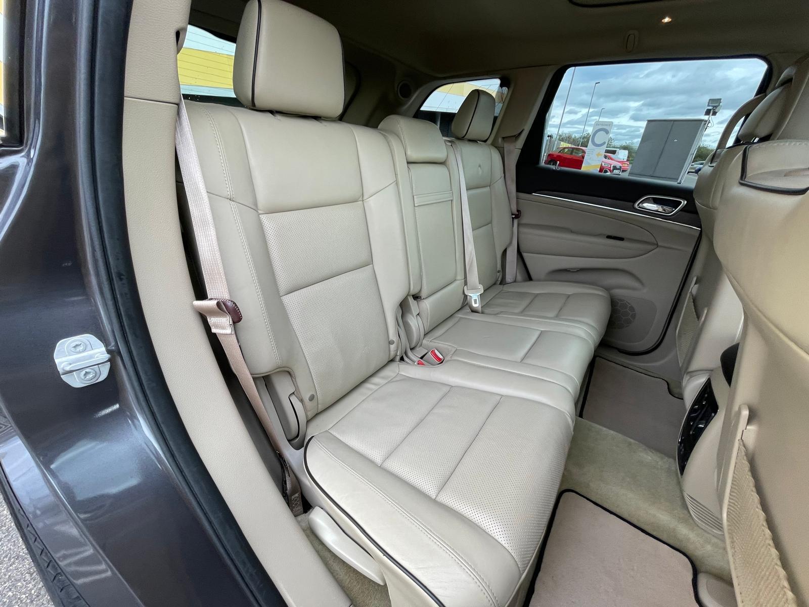 Jeep Grand Cherokee 3.0 V6 CRD Overland SUV 5dr Diesel Auto 4WD Euro 6 (247 bhp)