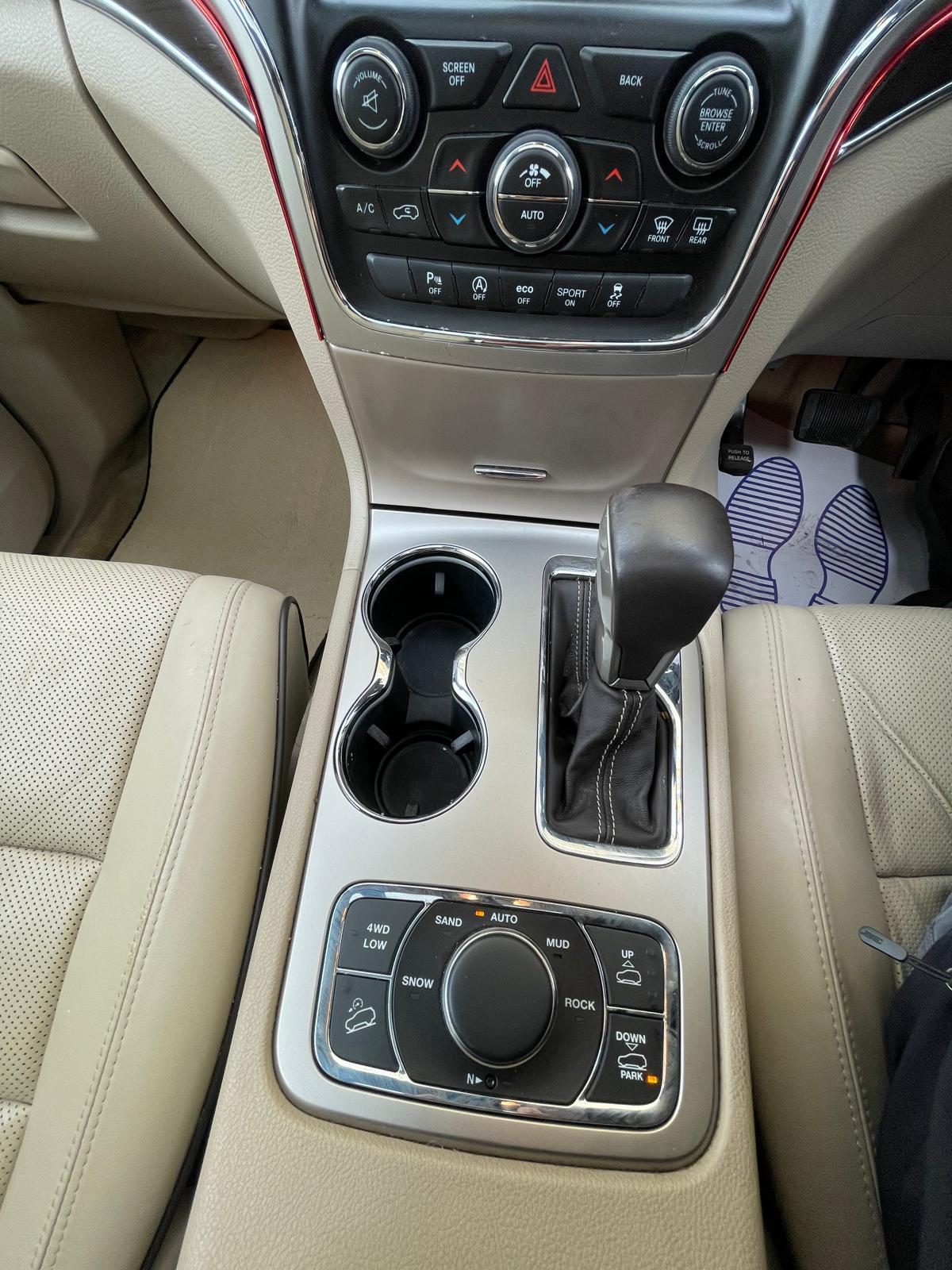 Jeep Grand Cherokee 3.0 V6 CRD Overland SUV 5dr Diesel Auto 4WD Euro 6 (247 bhp)