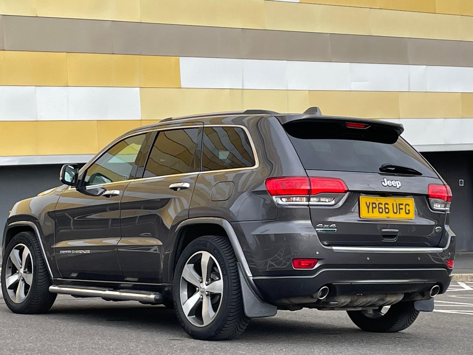 Jeep Grand Cherokee 3.0 V6 CRD Overland SUV 5dr Diesel Auto 4WD Euro 6 (247 bhp)