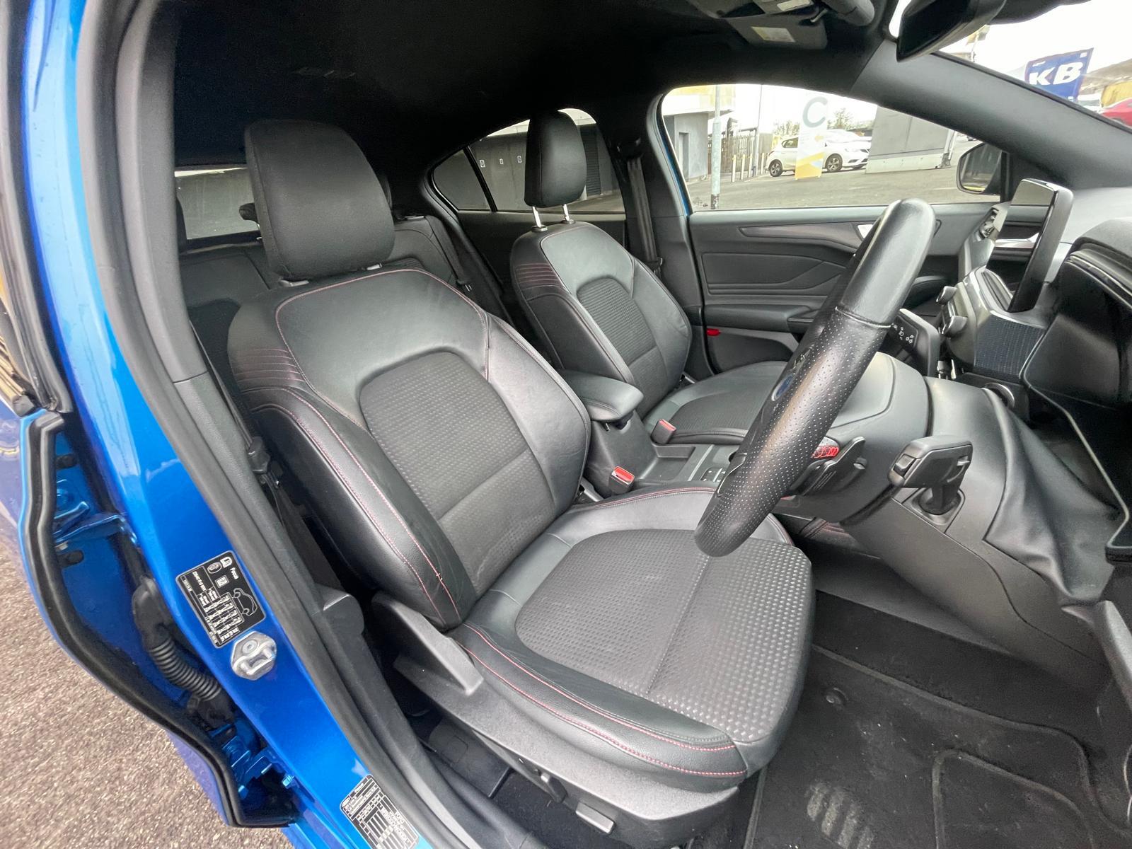 Ford Focus 1.5T EcoBoost ST-Line X Hatchback 5dr Petrol Auto Euro 6 (s/s) (182 ps)