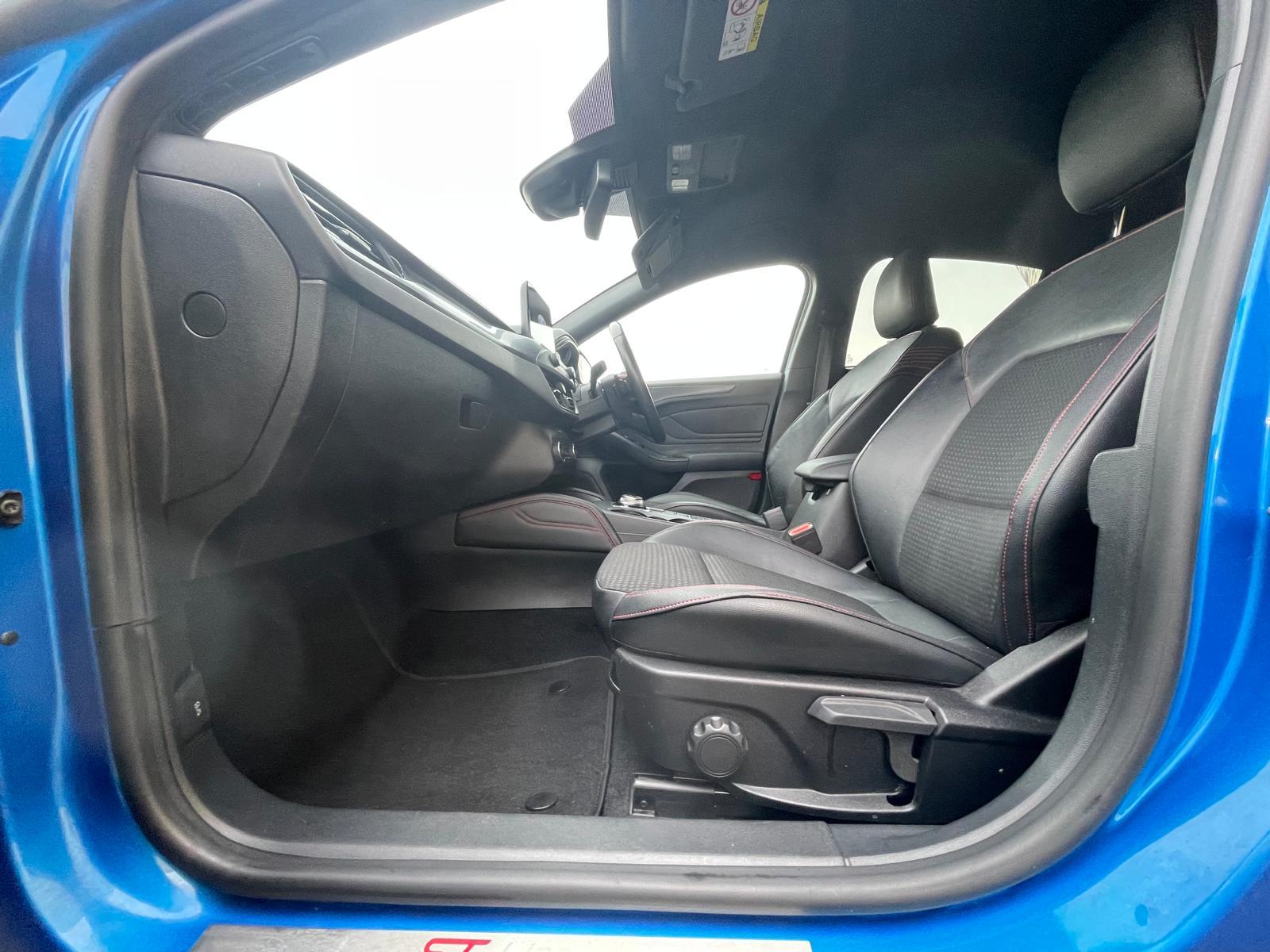 Ford Focus 1.5T EcoBoost ST-Line X Hatchback 5dr Petrol Auto Euro 6 (s/s) (182 ps)