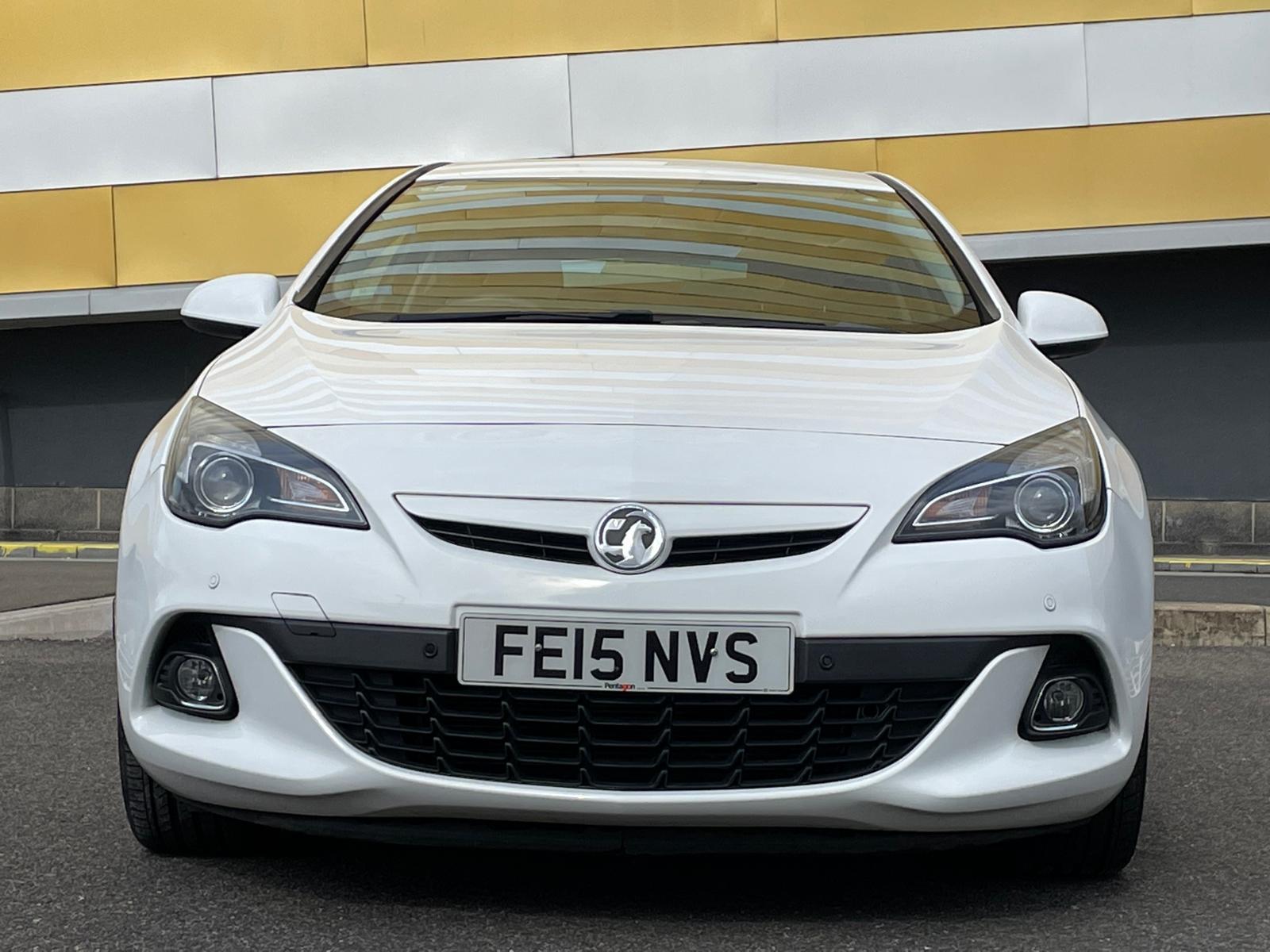 Vauxhall Astra GTC 1.6 CDTi ecoFLEX Limited Edition Coupe 3dr Diesel Manual Euro 6 (s/s) (136 ps)