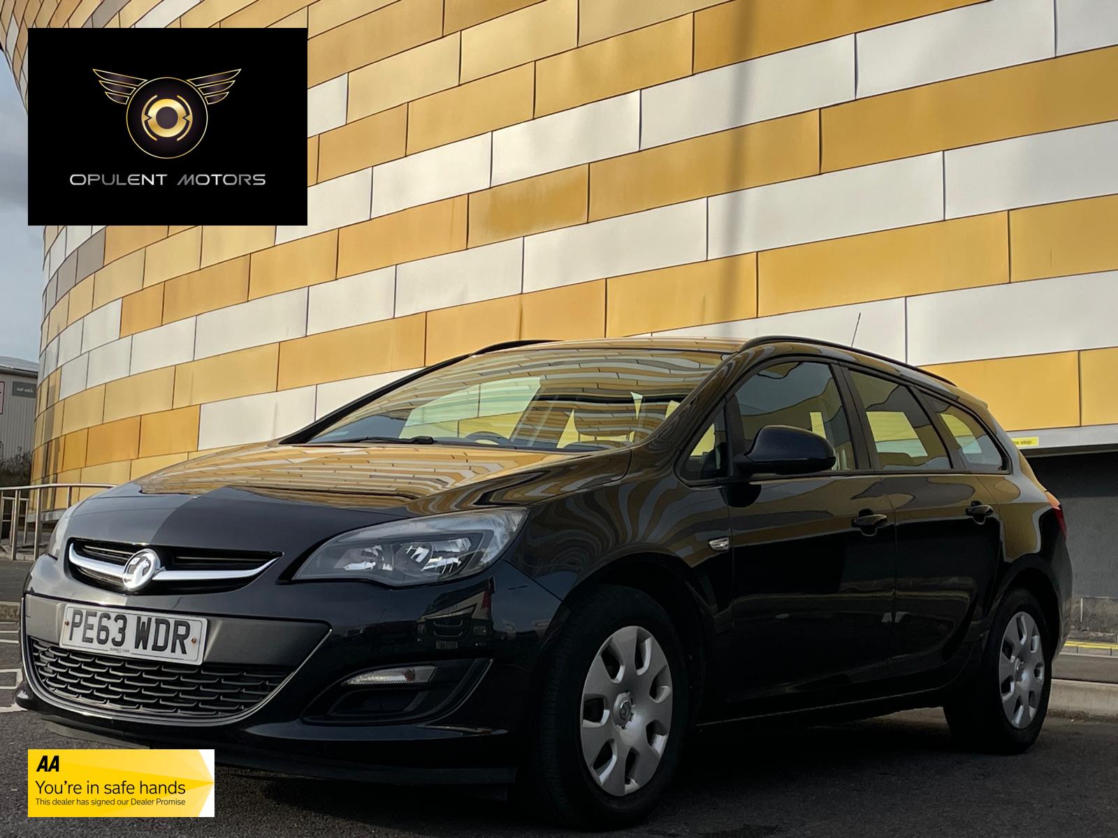 Vauxhall Astra 1.3 CDTi ecoFLEX ES Sports Tourer 5dr Diesel Manual Euro 5 (s/s) (95 ps)