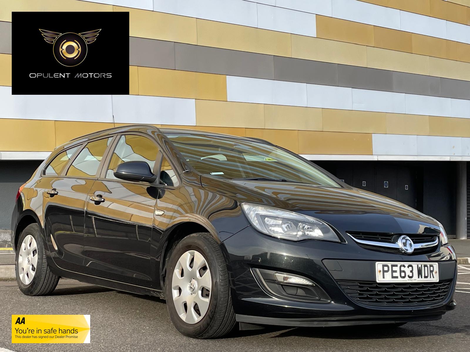 Vauxhall Astra 1.3 CDTi ecoFLEX ES Sports Tourer 5dr Diesel Manual Euro 5 (s/s) (95 ps)