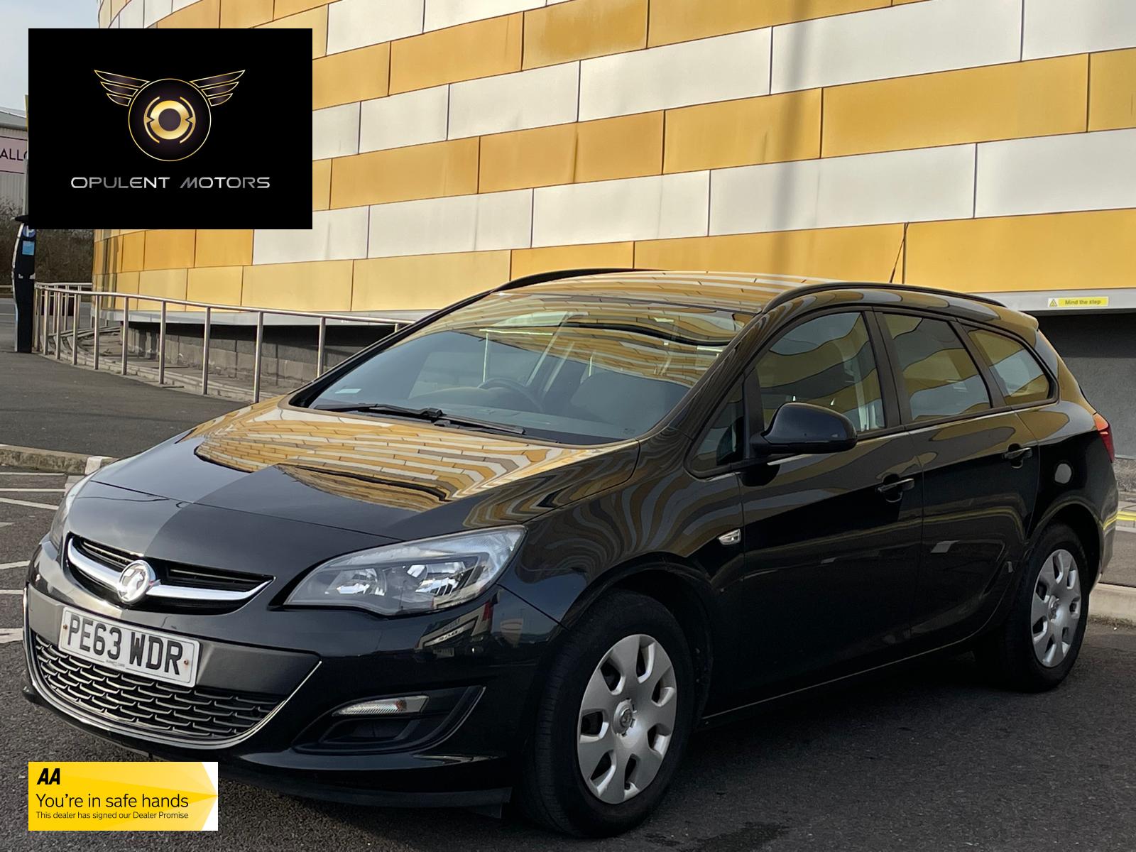 Vauxhall Astra 1.3 CDTi ecoFLEX ES Sports Tourer 5dr Diesel Manual Euro 5 (s/s) (95 ps)