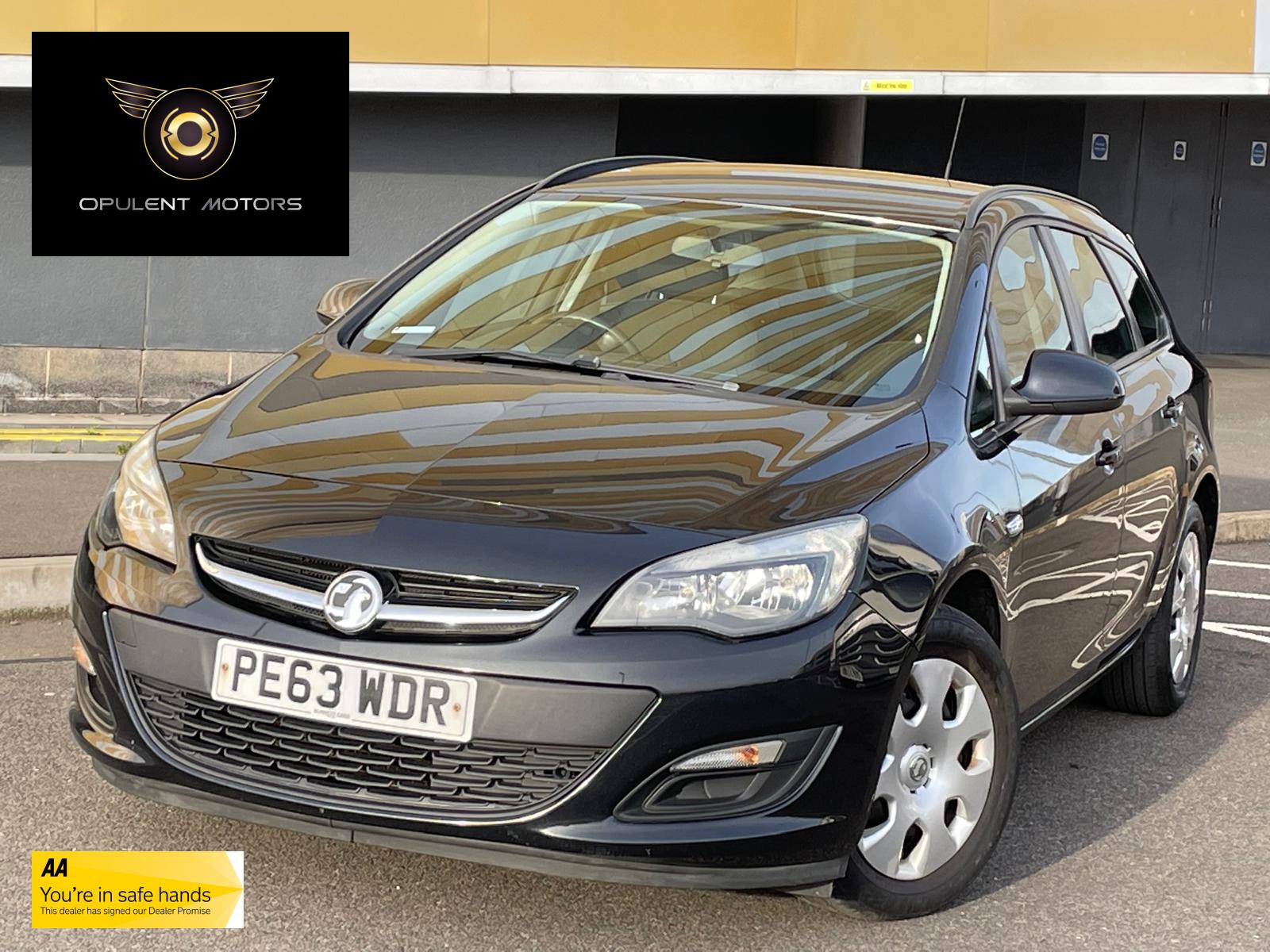 Vauxhall Astra 1.3 CDTi ecoFLEX ES Sports Tourer 5dr Diesel Manual Euro 5 (s/s) (95 ps)