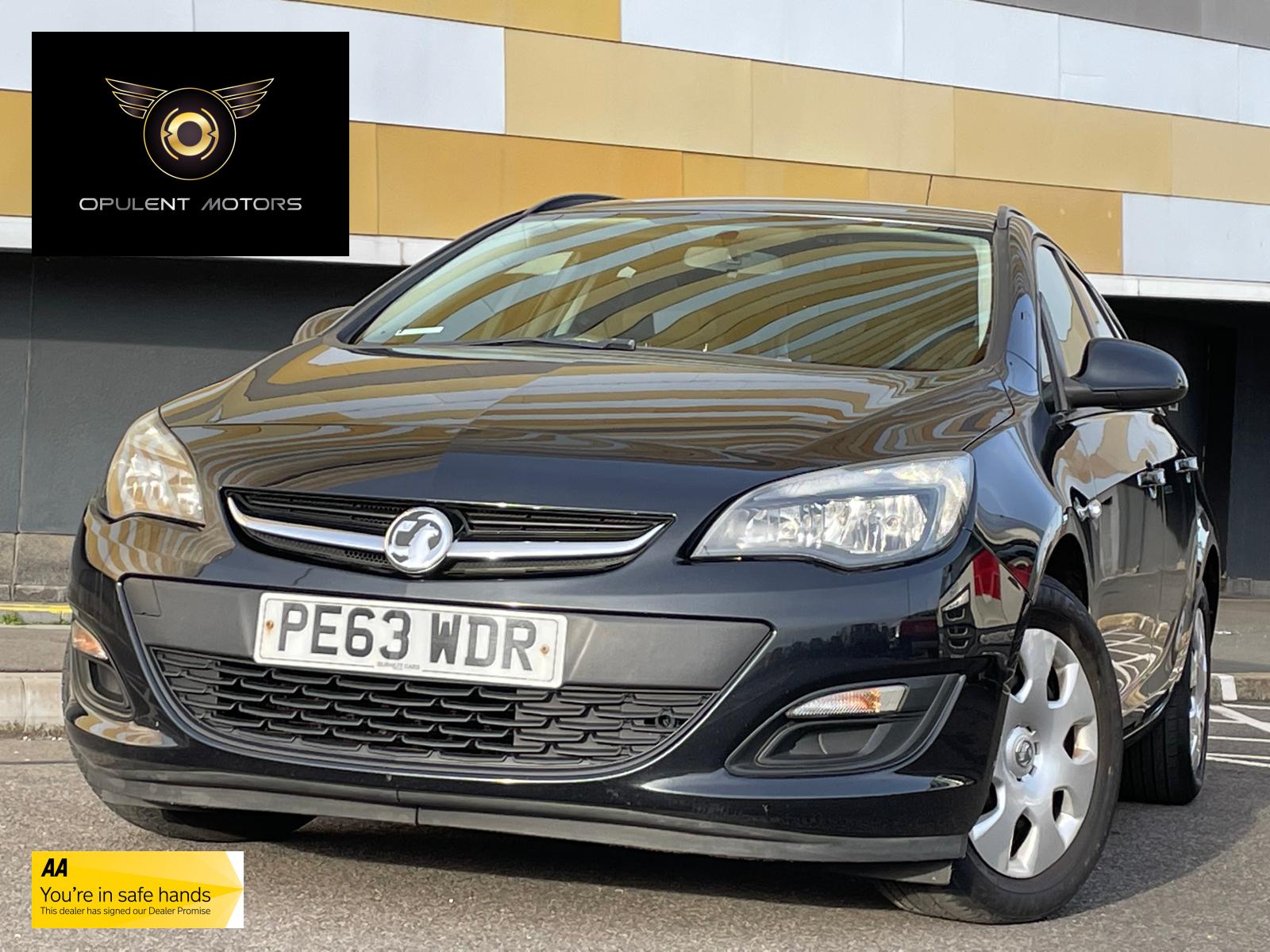 Vauxhall Astra 1.3 CDTi ecoFLEX ES Sports Tourer 5dr Diesel Manual Euro 5 (s/s) (95 ps)