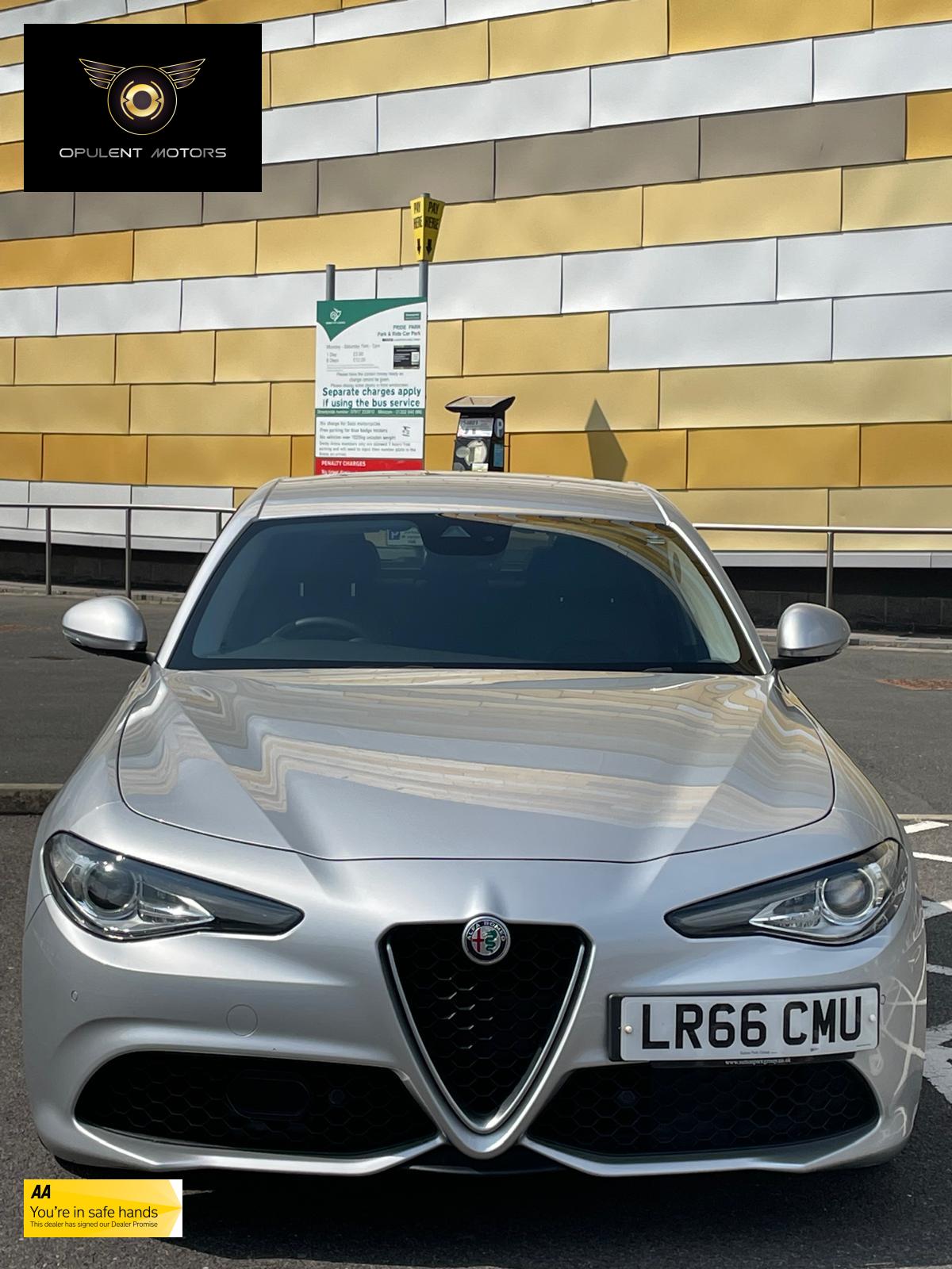 Alfa Romeo Giulia 2.2 TD Speciale Saloon 4dr Diesel Auto Euro 6 (s/s) (180 ps)