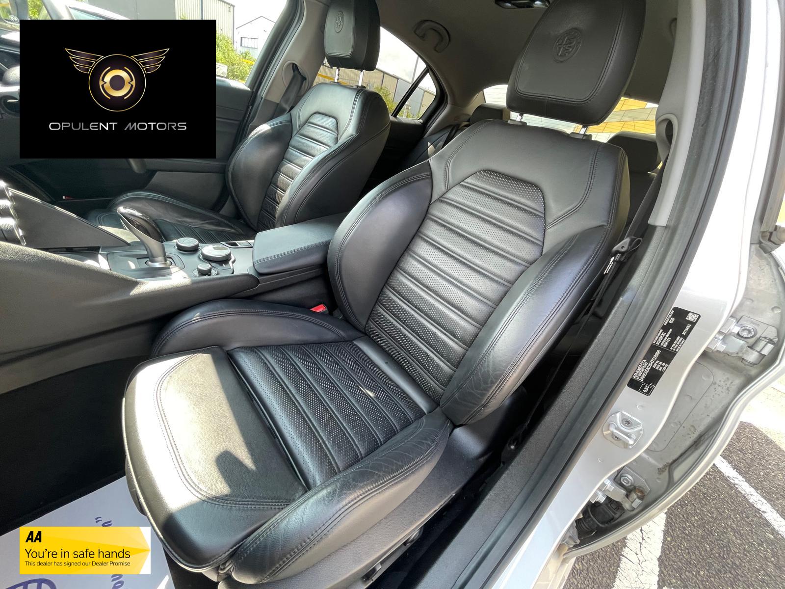 Alfa Romeo Giulia 2.2 TD Speciale Saloon 4dr Diesel Auto Euro 6 (s/s) (180 ps)