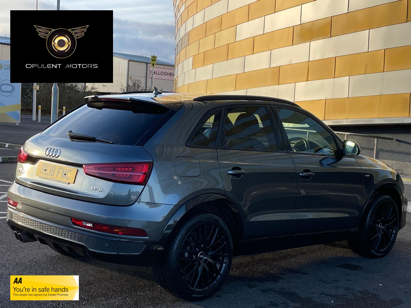 Audi Q3 1.4 TFSI CoD Black Edition SUV 5dr Petrol S Tronic Euro 6 (s/s) (150 ps)