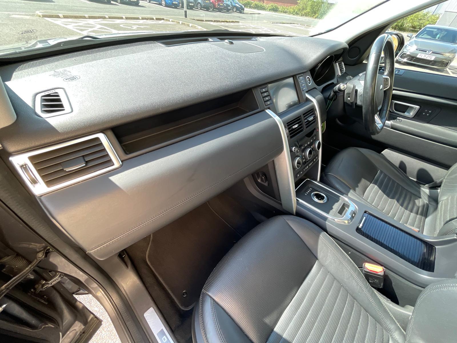 Land Rover Discovery Sport 2.0 TD4 HSE Luxury SUV 5dr Diesel Auto 4WD Euro 6 (s/s) (180 ps)