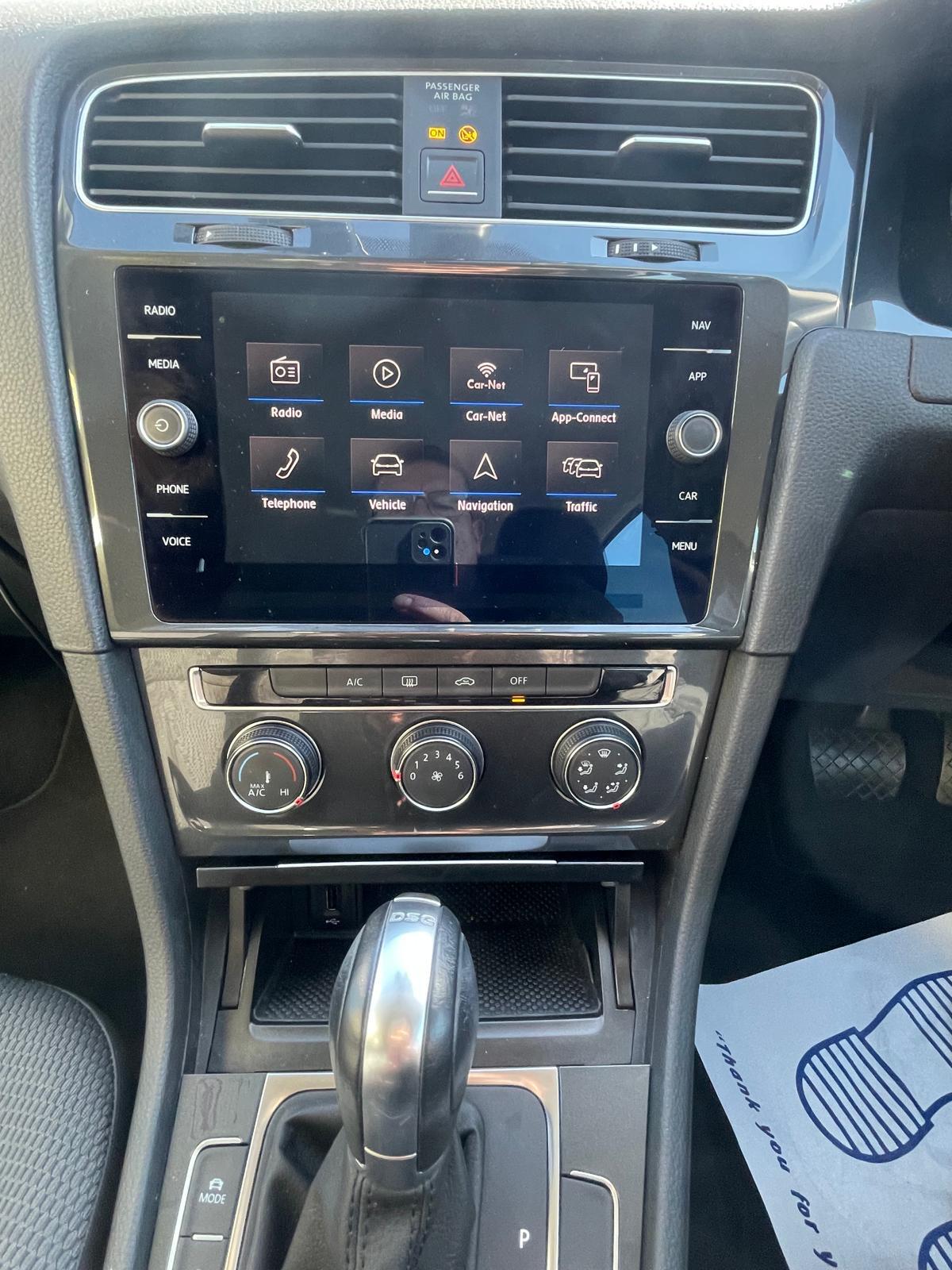 Volkswagen Golf 1.4 TSI SE Nav Hatchback 5dr Petrol DSG Euro 6 (s/s) (125 ps)