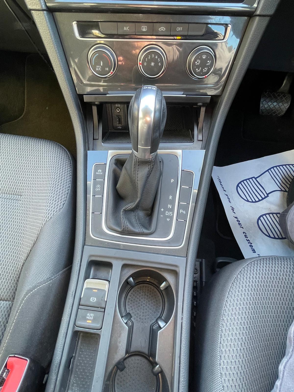 Volkswagen Golf 1.4 TSI SE Nav Hatchback 5dr Petrol DSG Euro 6 (s/s) (125 ps)