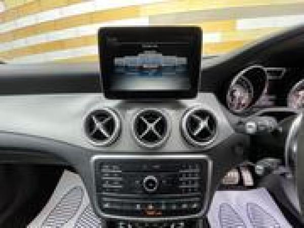 Mercedes-Benz GLA Class 2.0 GLA45 AMG (Premium) SUV 5dr Petrol SpdS DCT 4MATIC Euro 6 (s/s) (381 ps)