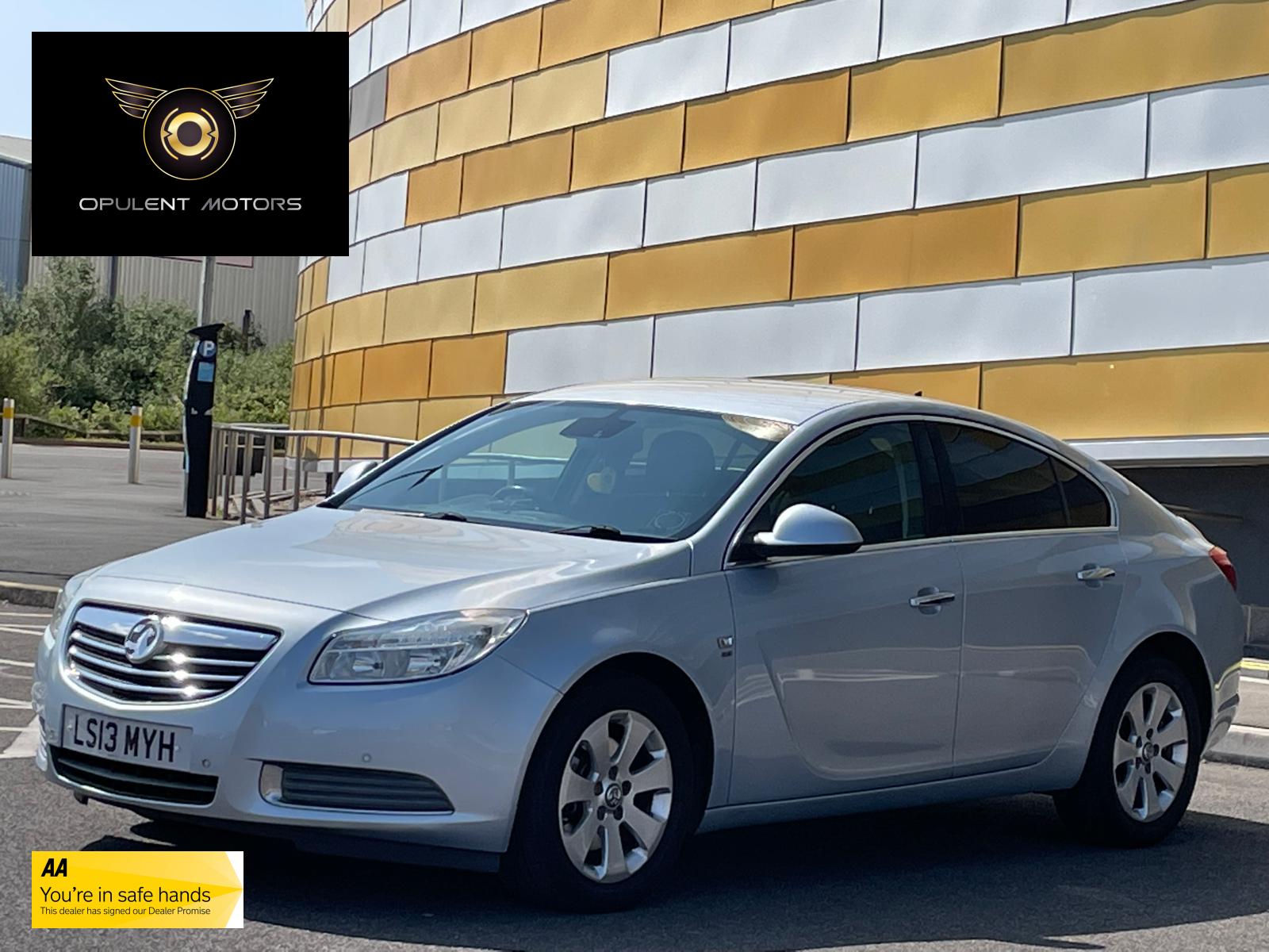 Vauxhall Insignia 2.0 CDTi SE Nav Hatchback 5dr Diesel Auto Euro 5 (160 ps)