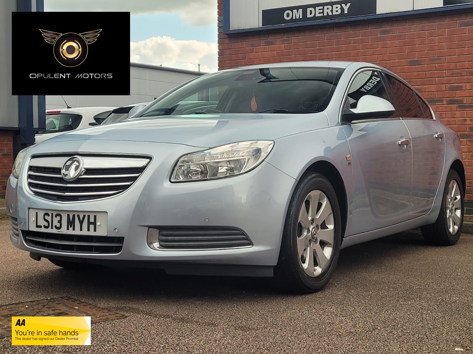 Vauxhall Insignia 2.0 CDTi SE Nav Hatchback 5dr Diesel Auto Euro 5 (160 ps)