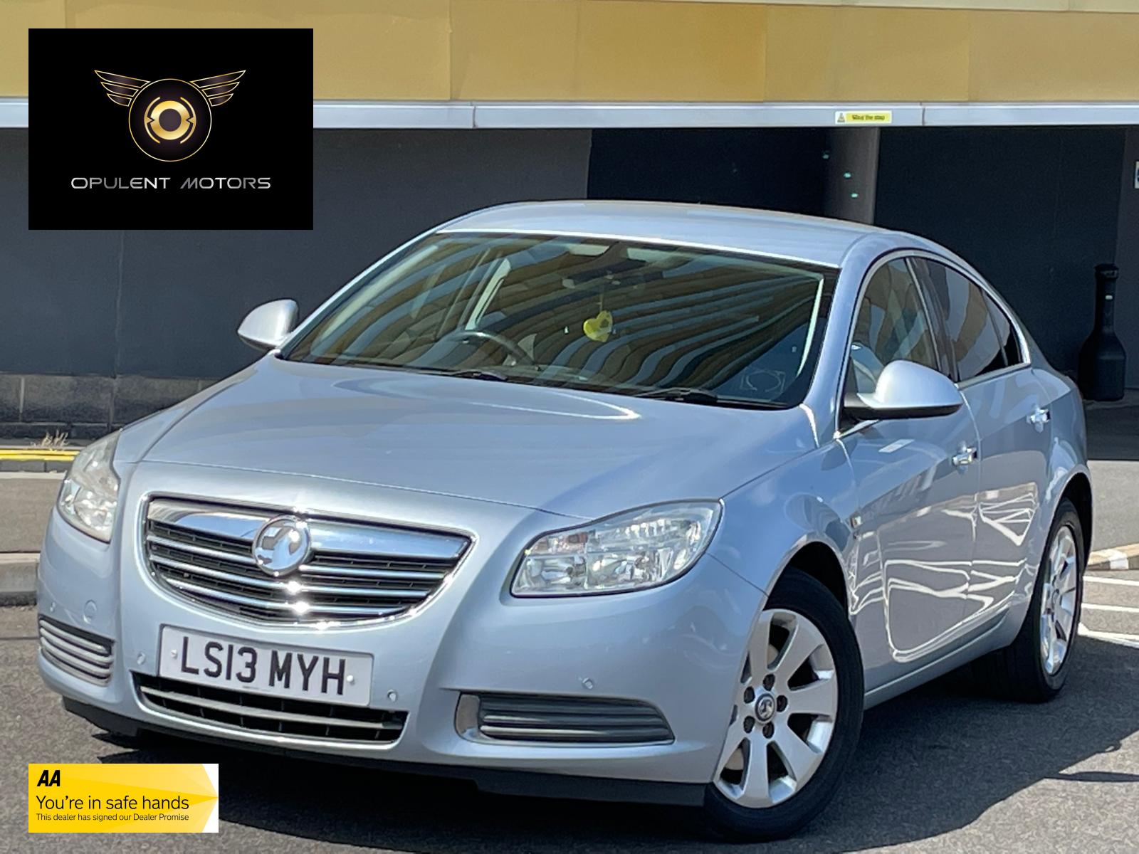 Vauxhall Insignia 2.0 CDTi SE Nav Hatchback 5dr Diesel Auto Euro 5 (160 ps)