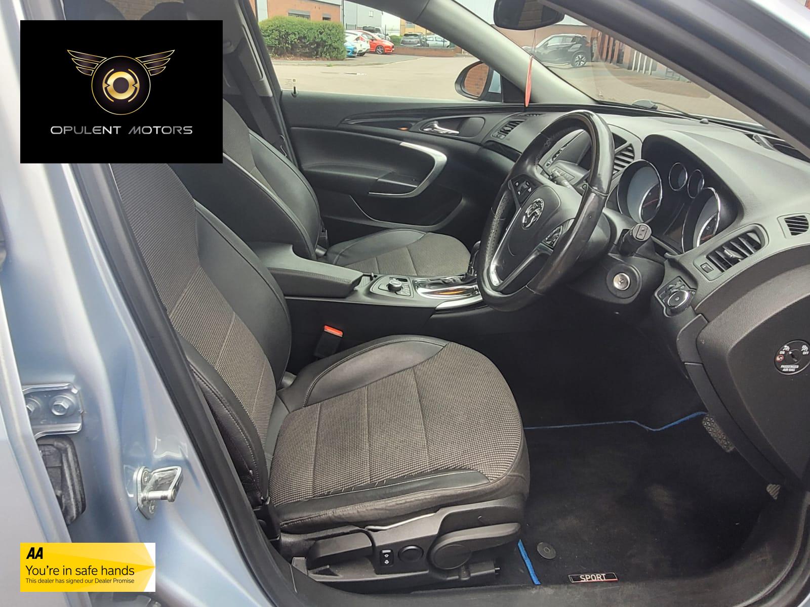Vauxhall Insignia 2.0 CDTi SE Nav Hatchback 5dr Diesel Auto Euro 5 (160 ps)