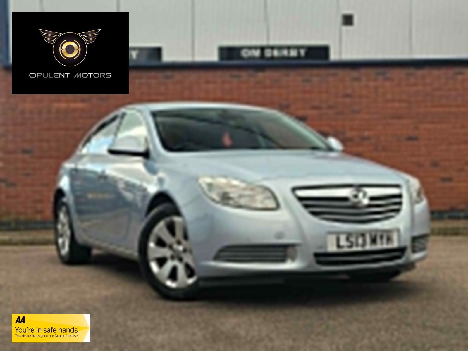 Vauxhall Insignia 2.0 CDTi SE Nav Hatchback 5dr Diesel Auto Euro 5 (160 ps)